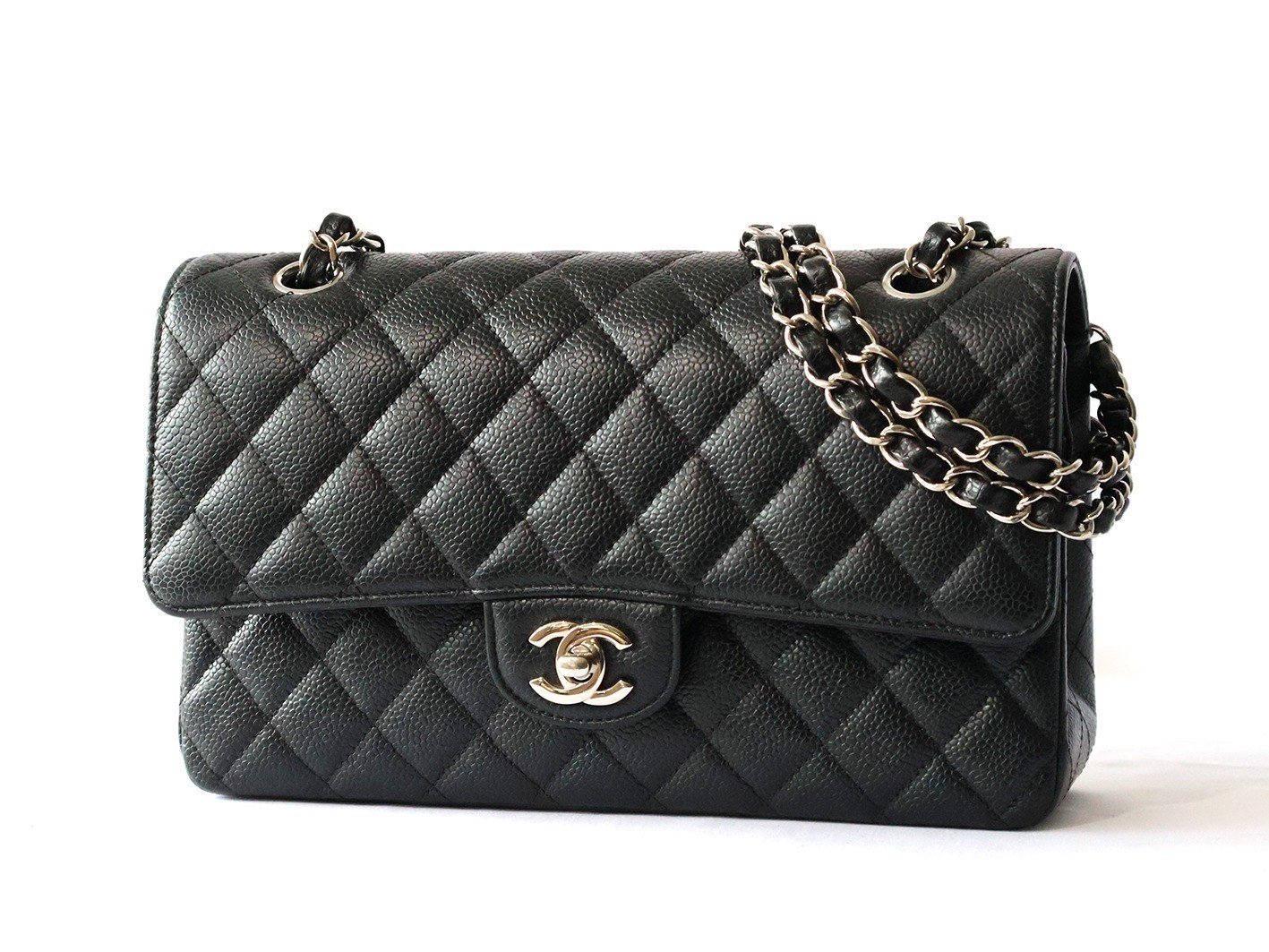 Caviar leather Matelassé 25 Double flap Double chain shoulder bag, black