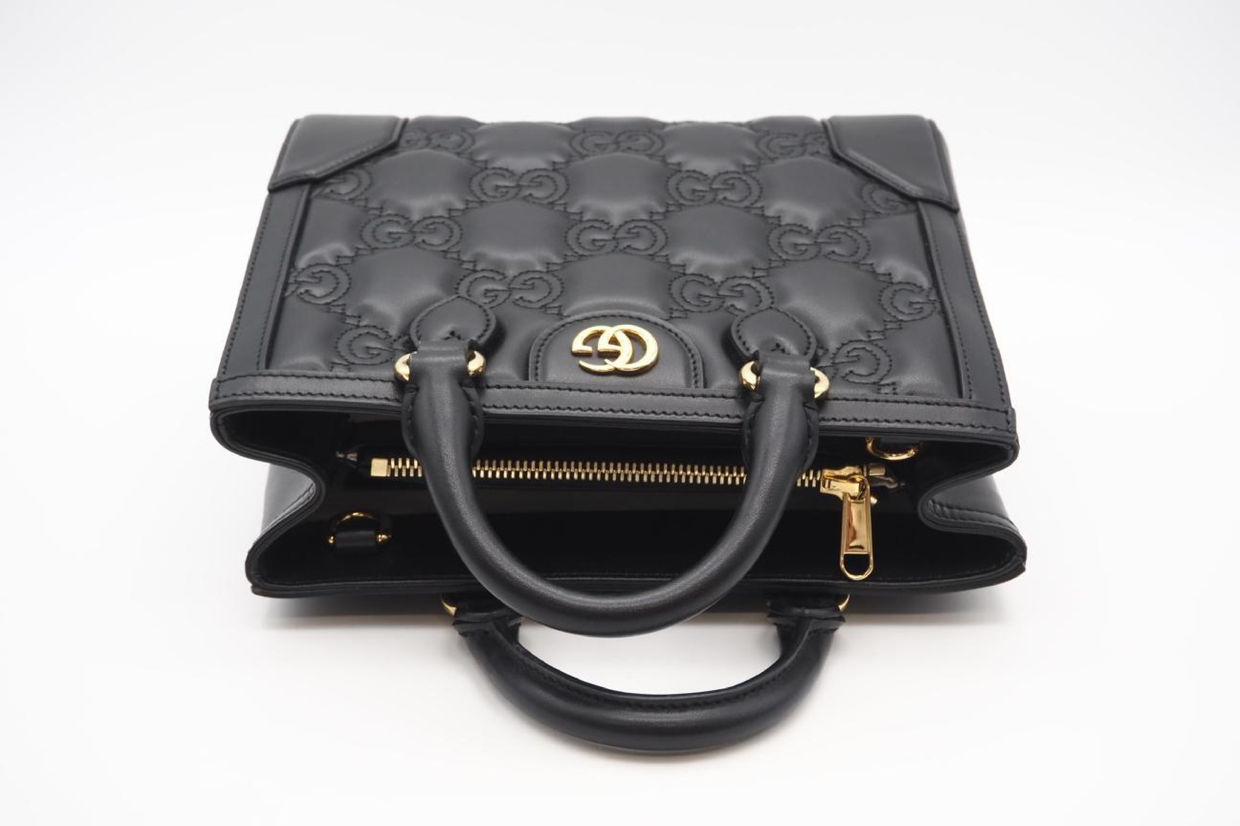 728309 GG Matelassé Leather Quilted Handbag Black Handbag — view 5