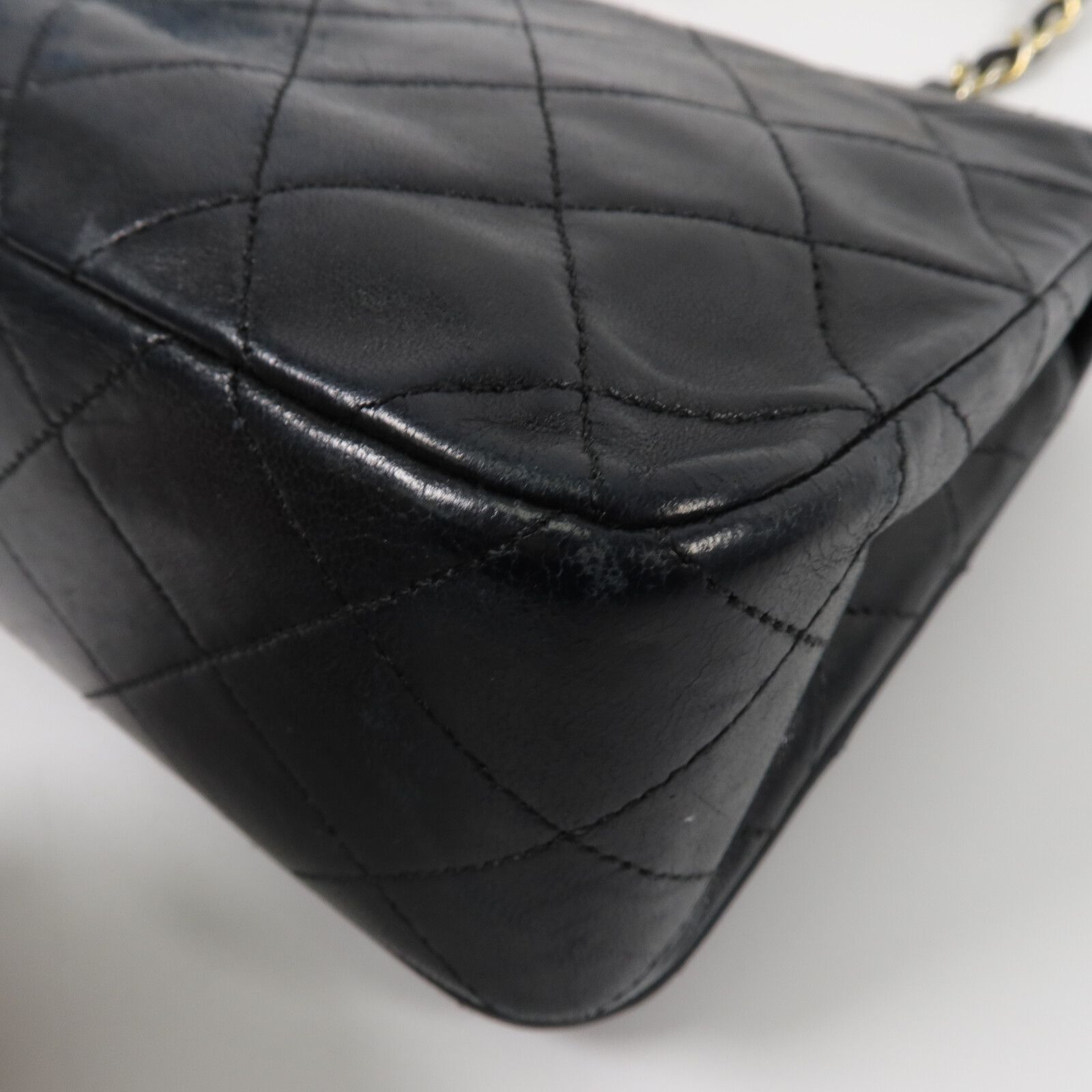 Vintage Black Lambskin Full Flap w/GHW — view 14