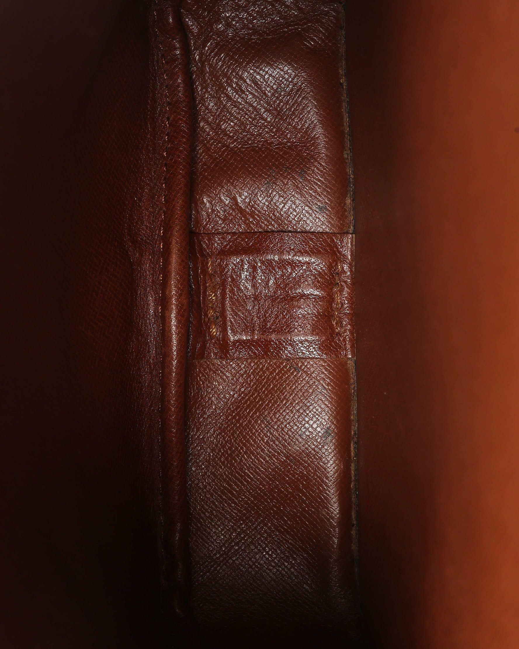 Cartouchiere PM, Monogram — view 9