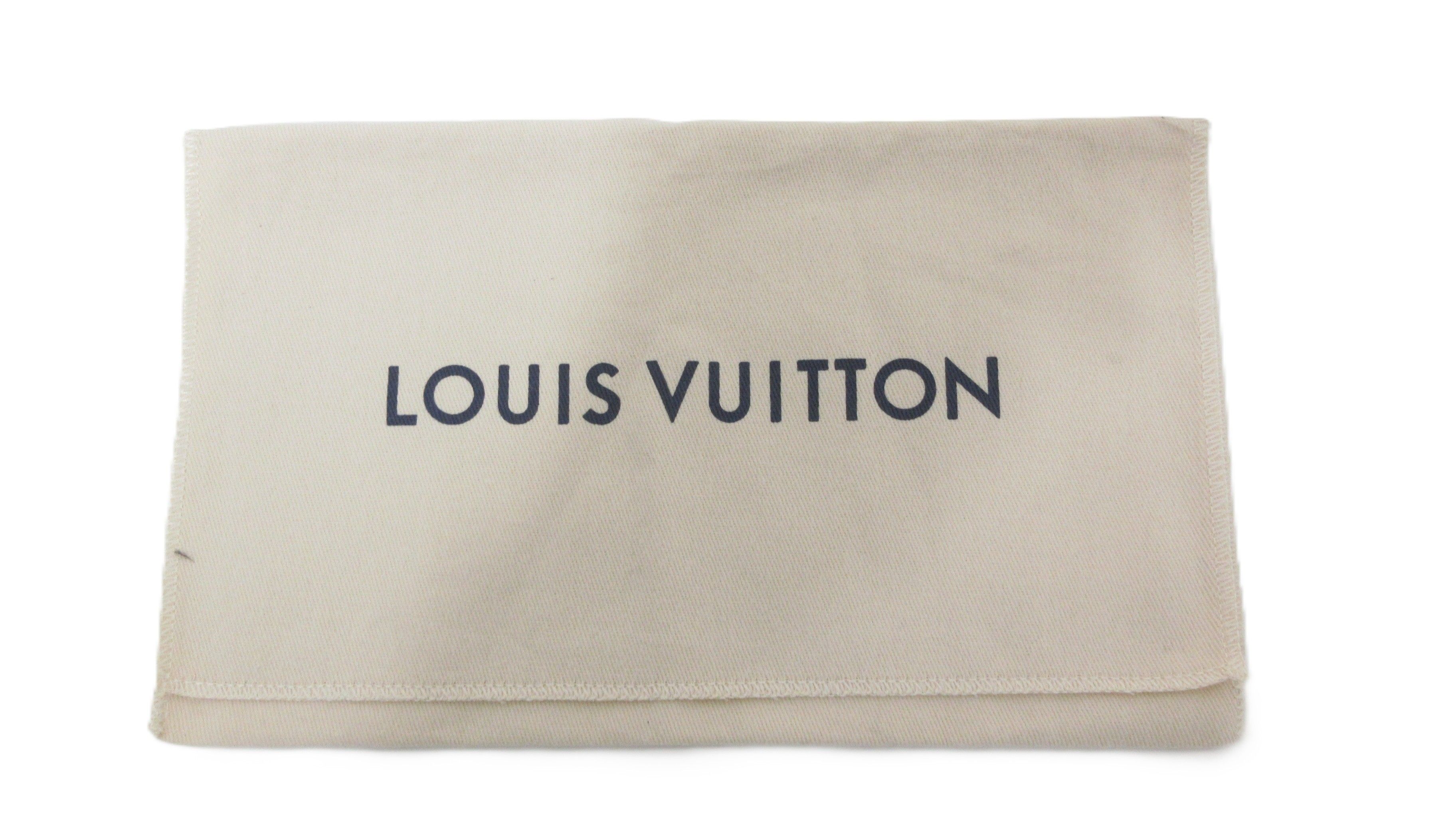 Mini Pochette Accessoires, Monogram — view 12