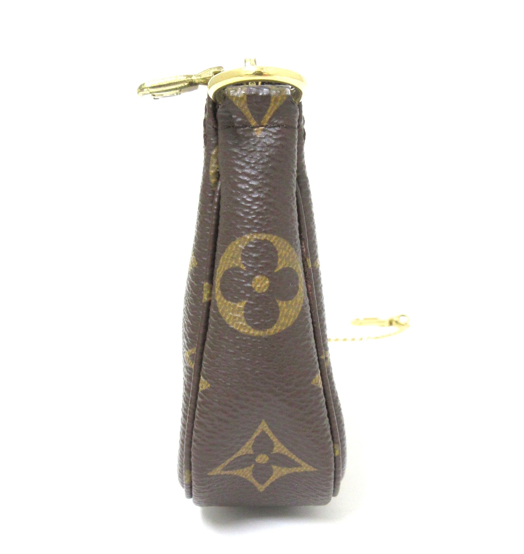 Mini Pochette Accessoires, Monogram — view 4