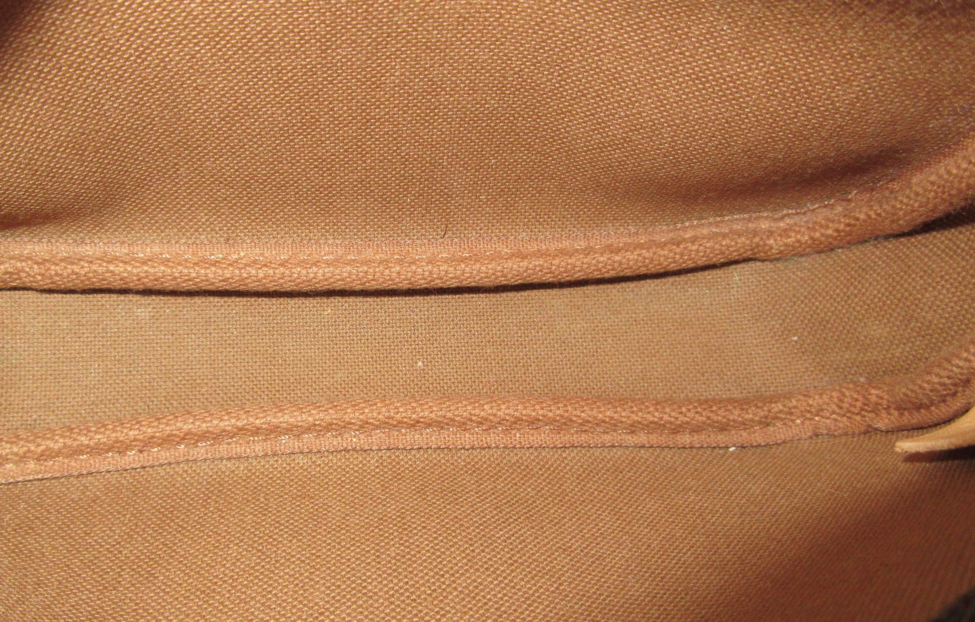 Mini Pochette Accessoires, Monogram — view 7
