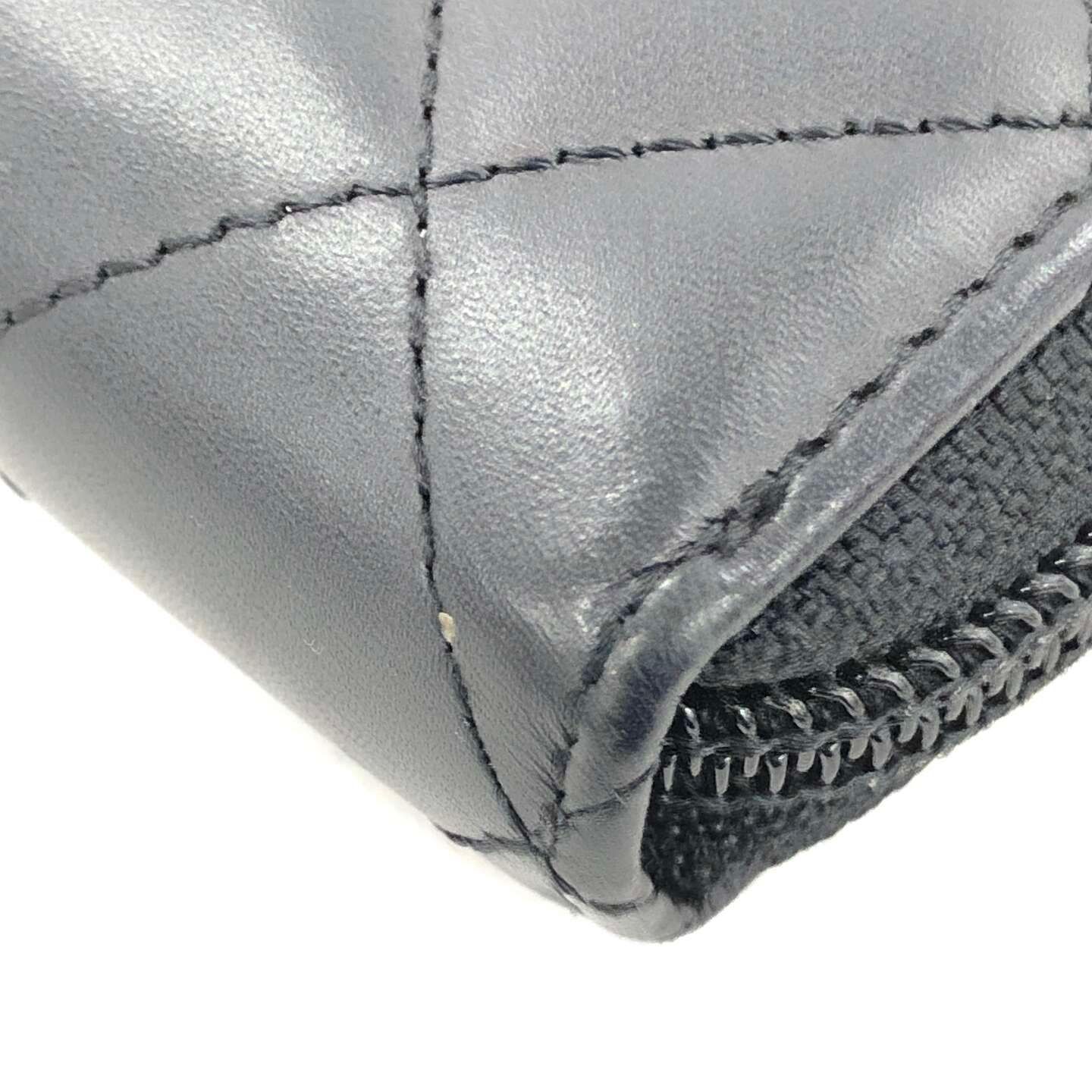 Lambskin Cambon Round Zipped Wallet — view 4