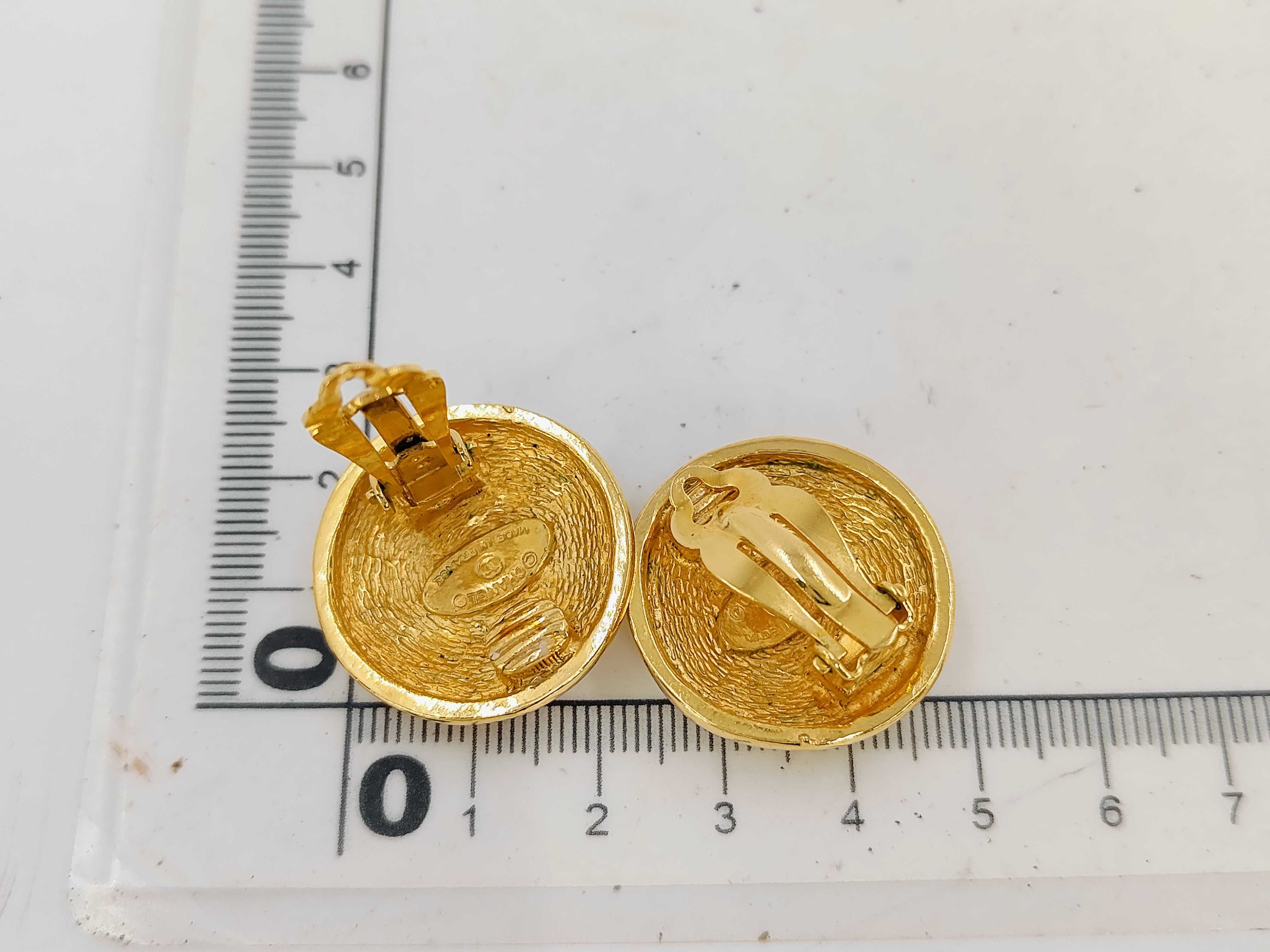 Coco Mark Matelassé Round Earrings — view 7