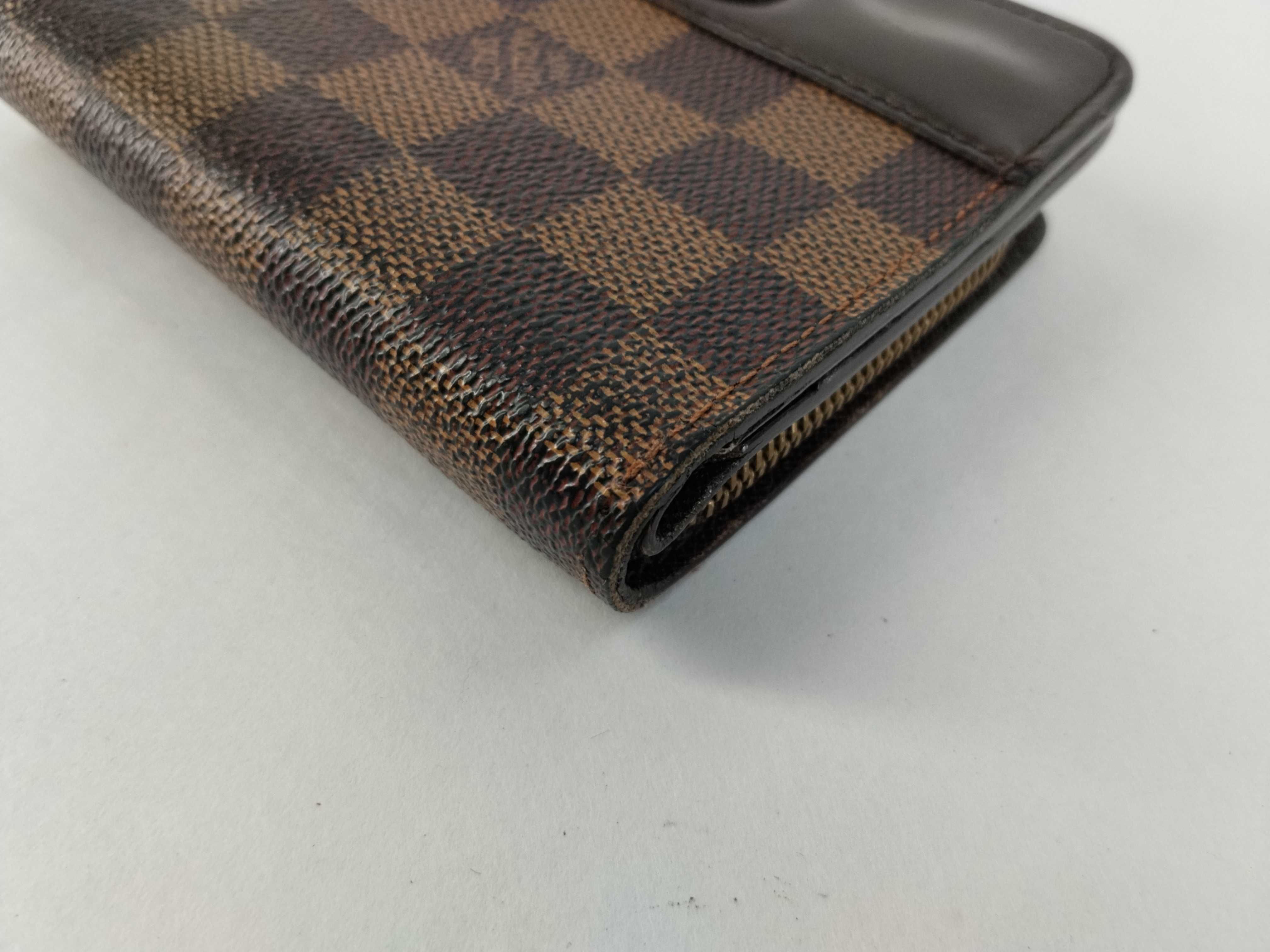 Damier Louis Vuitton Compact Zip N61668 Wallet — view 3