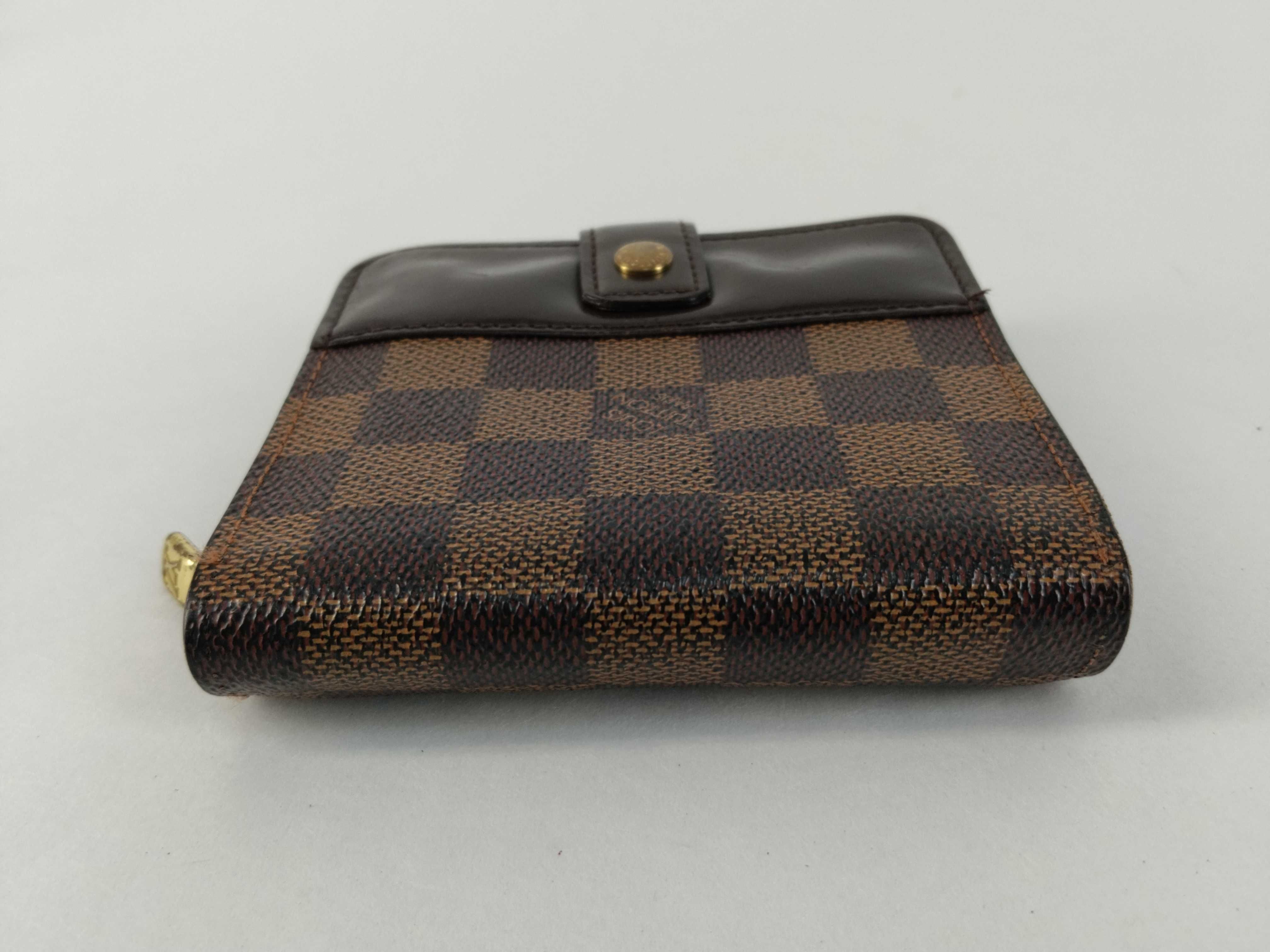 Damier Louis Vuitton Compact Zip N61668 Wallet — view 7