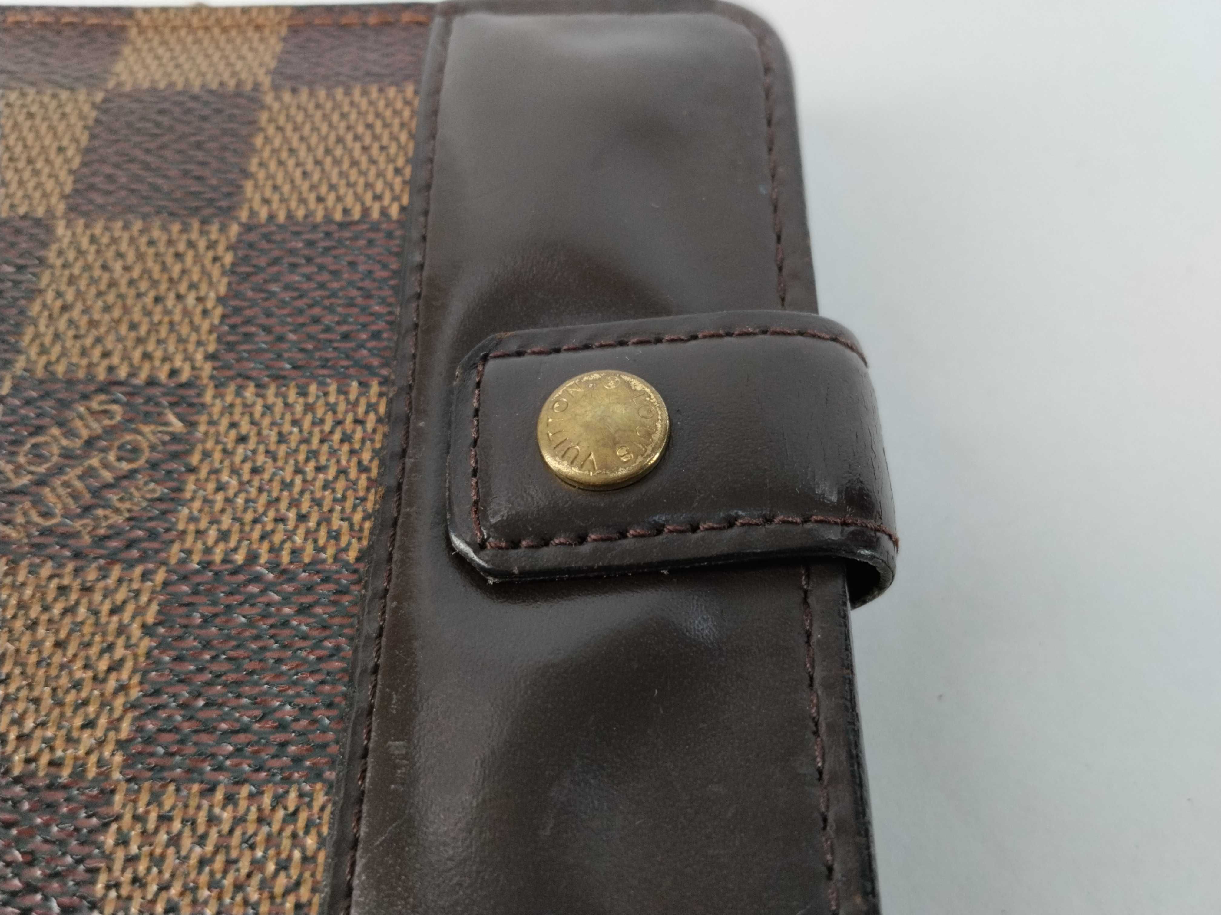 Damier Louis Vuitton Compact Zip N61668 Wallet — view 8