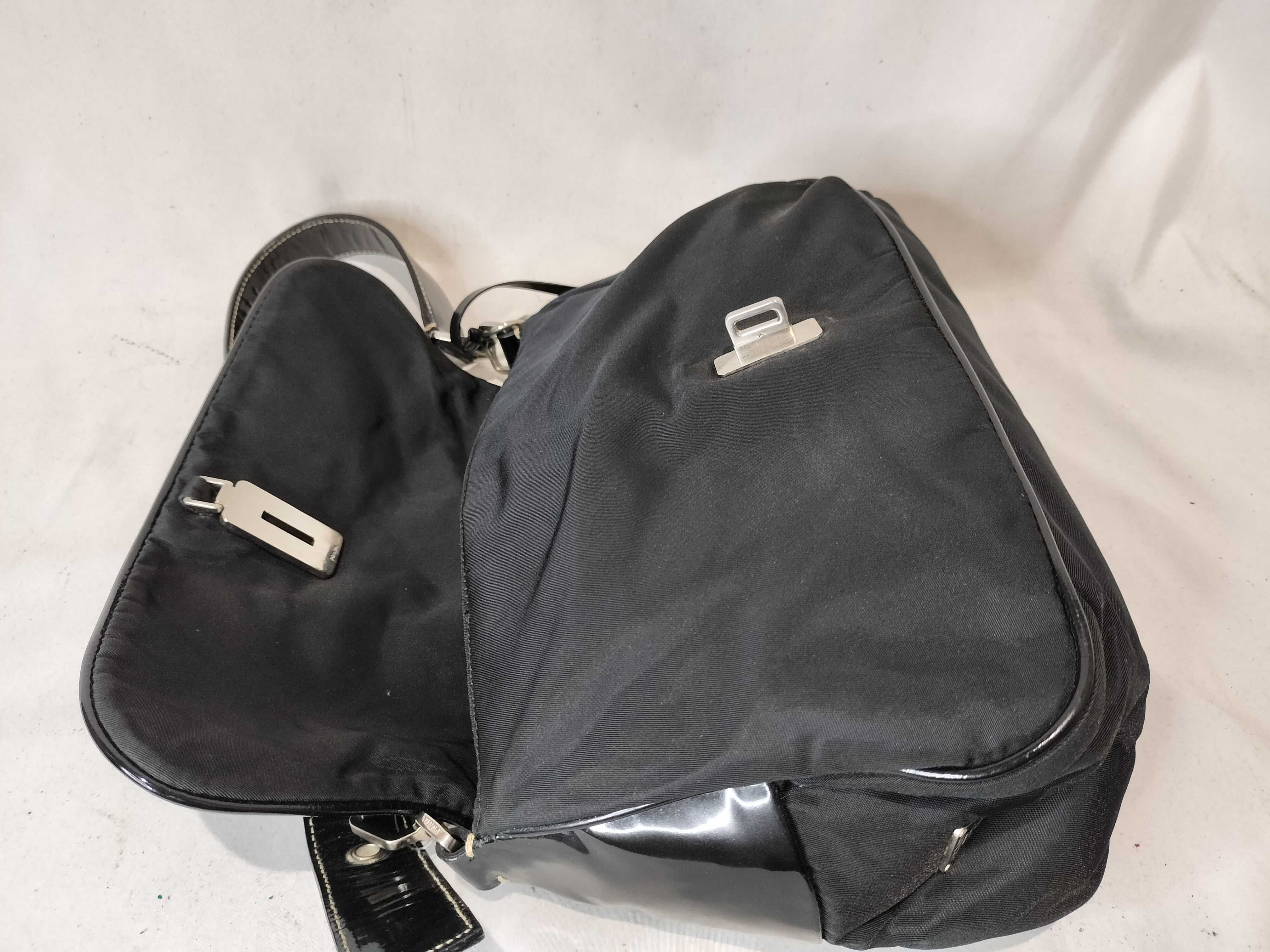 Nylon Turnlock One-Shoulder Bag Handbag — view 8