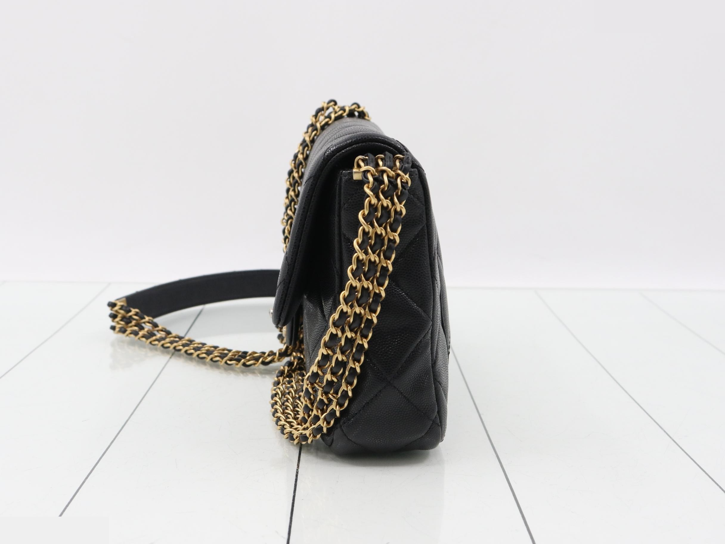 Matelassé Shoulder Bag AS4637 — view 3