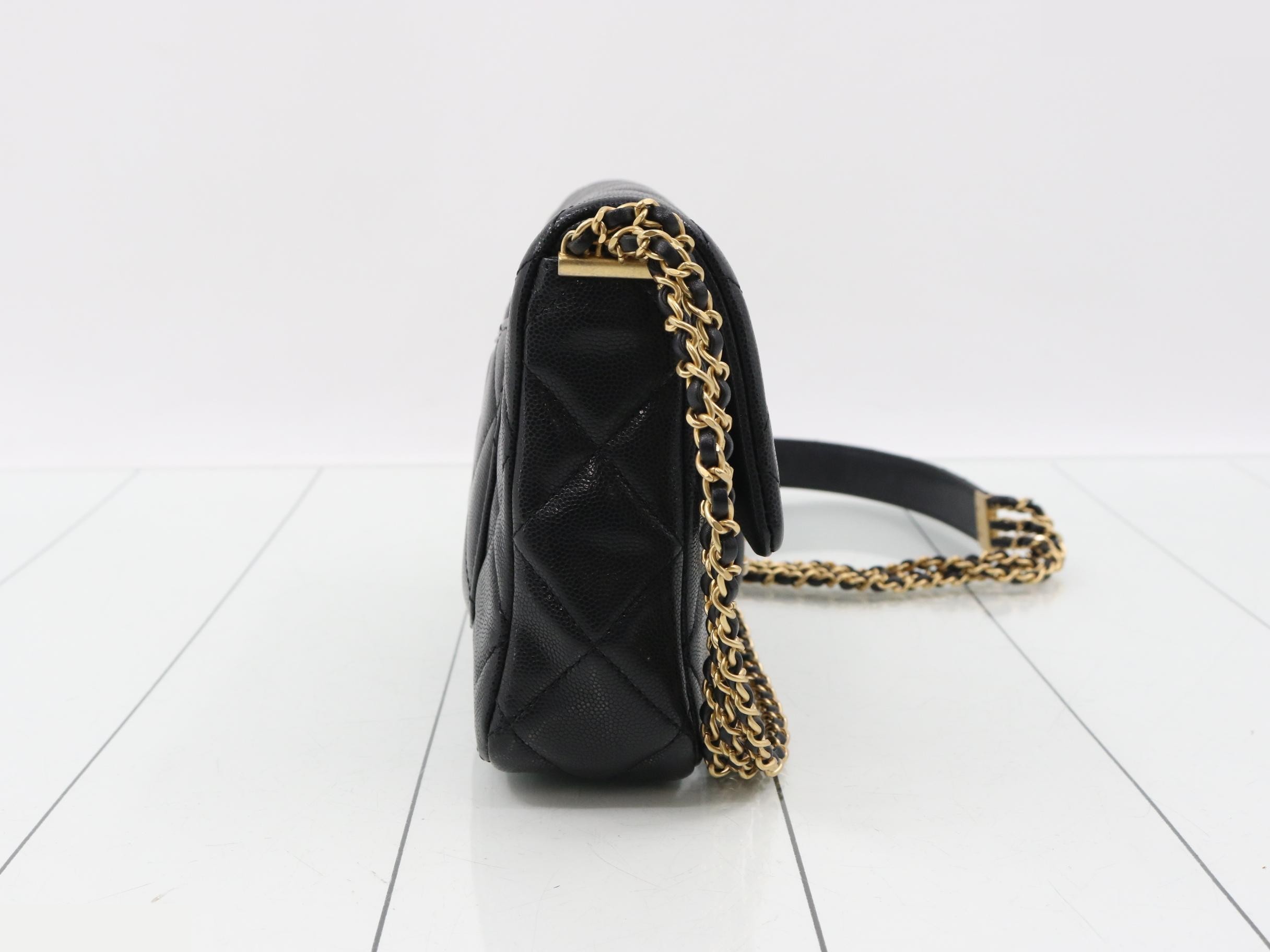 Matelassé Shoulder Bag AS4637 — view 4