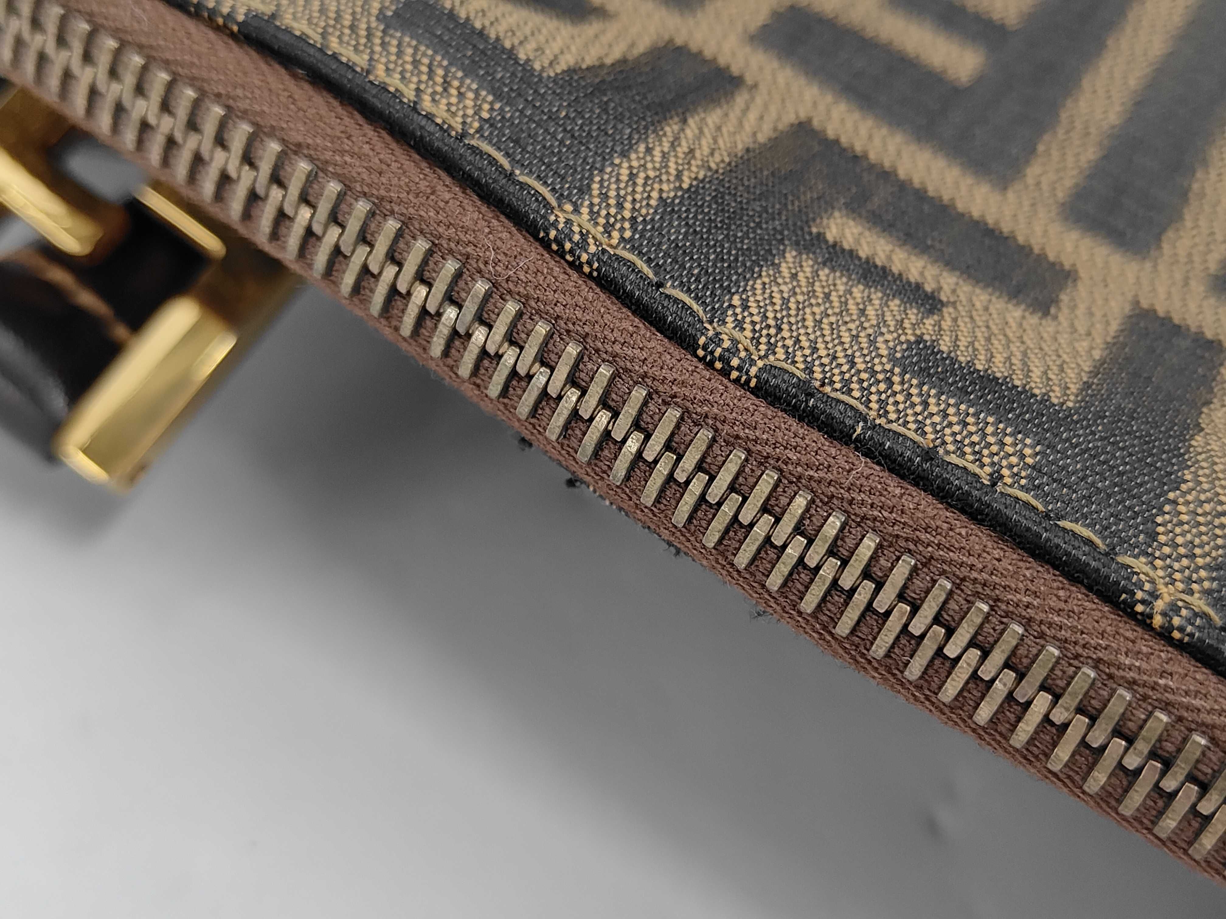 Zucca Pattern Fendi Zucca 2-Way Handbag — view 9