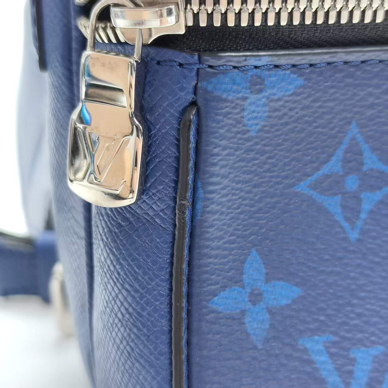 【*Shipped from: China*】LOUIS VUITTON Outdoor Leather Shoulder Bag — view 9