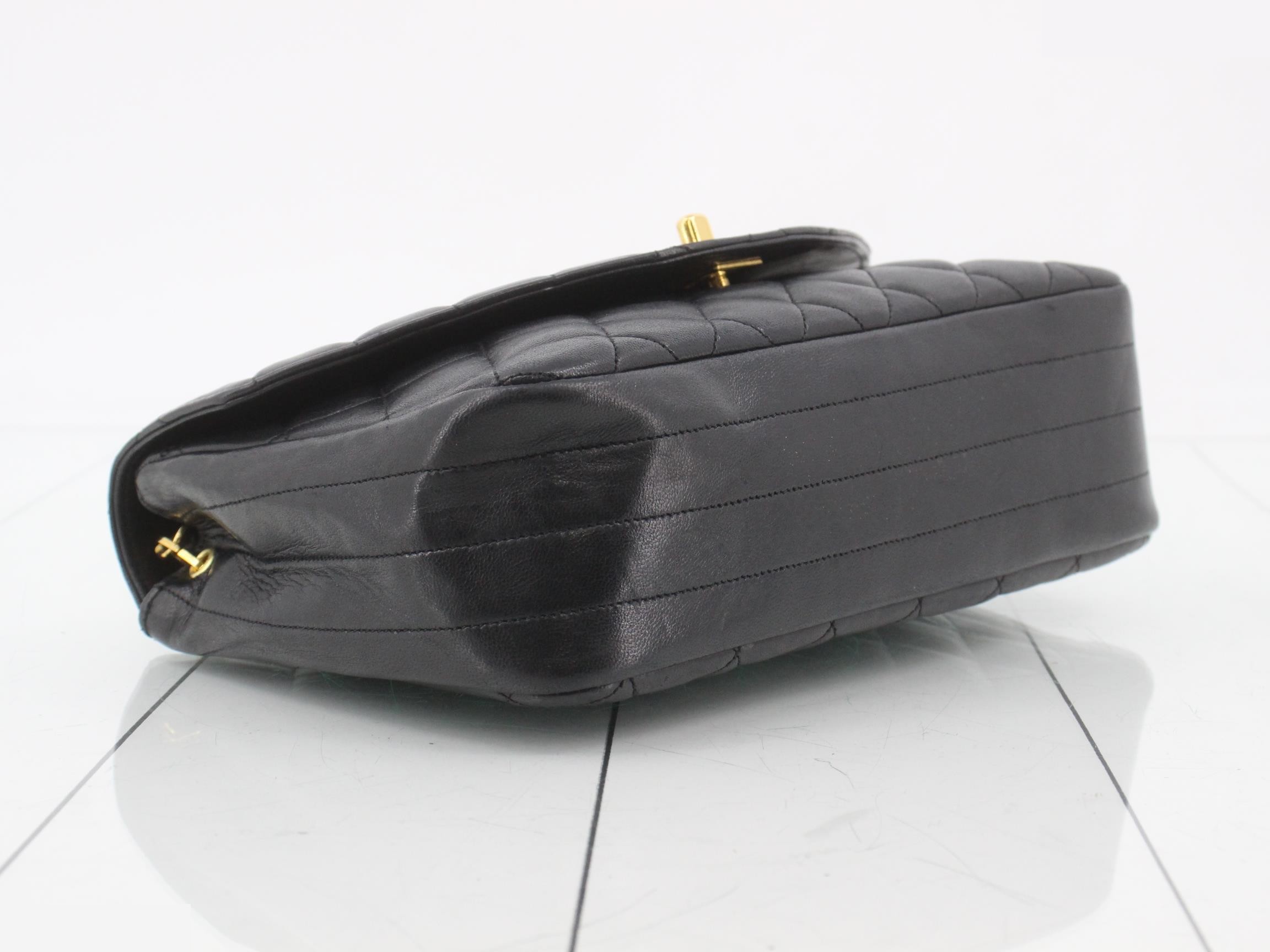 Matelassé (bag) - Shoulder bag — view 5