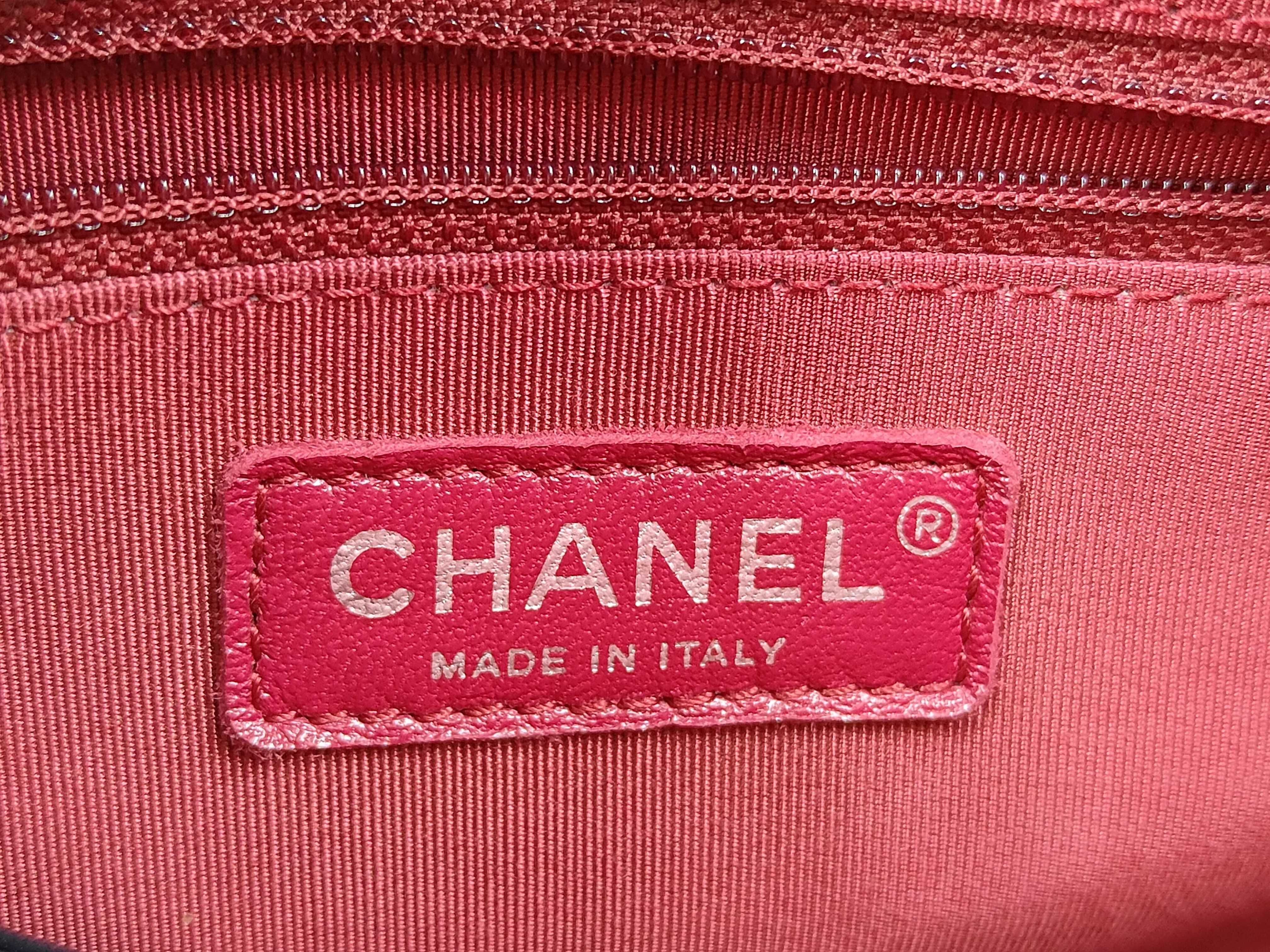 Gabrielle de Chanel GABRIELLE Logo Tweed Calfskin Shoulder Bag #24 — view 11