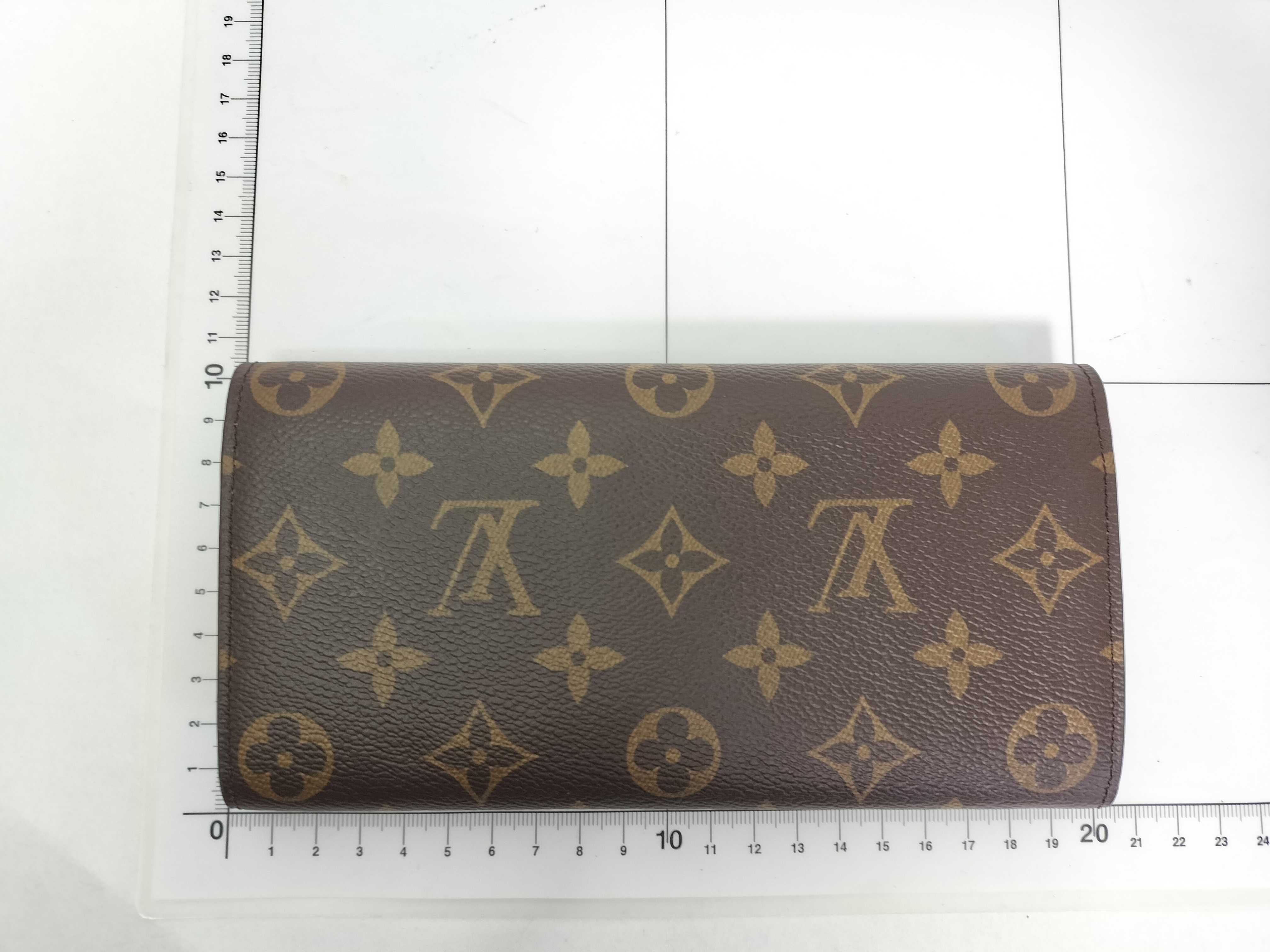 Monogram Louis Vuitton Wallet — view 2