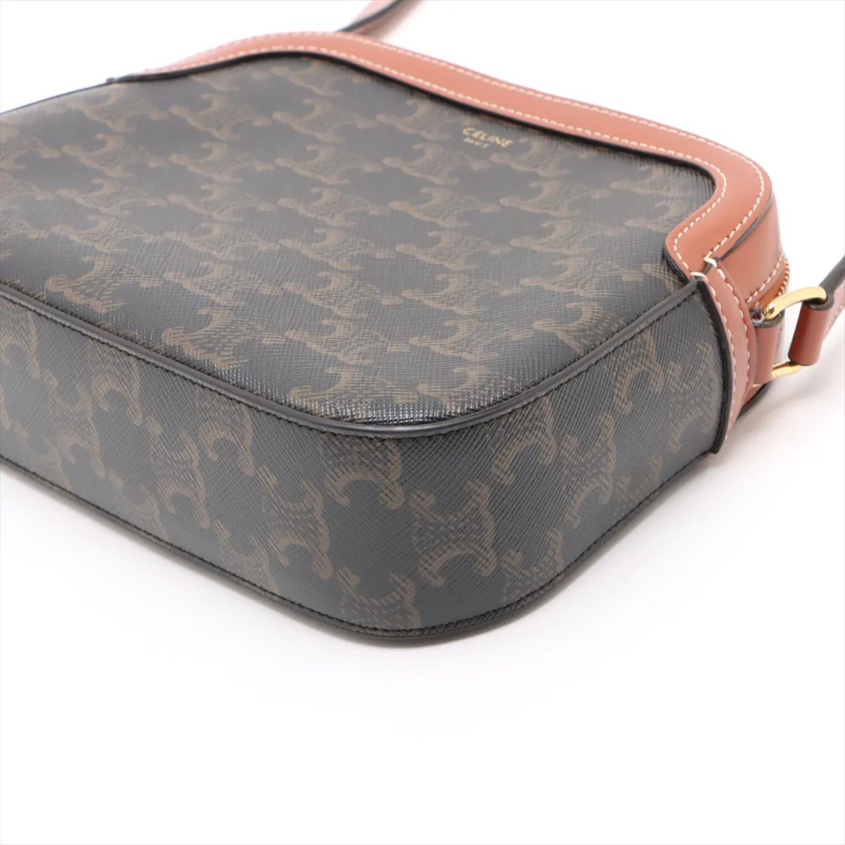 Triomphe PVC x Leather Shoulder Bag Brown — view 3