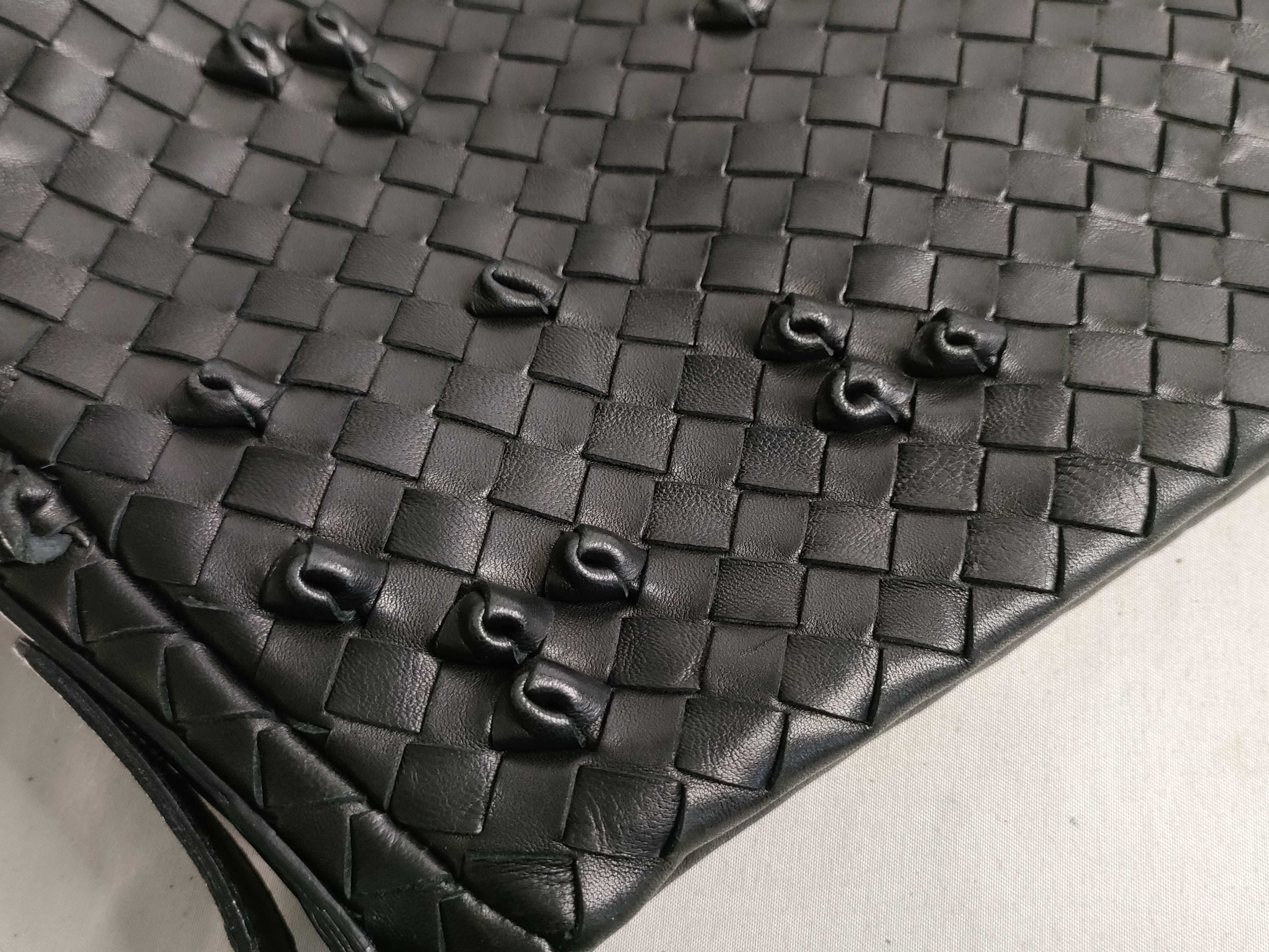 Intrecciato BOTTEGA Intrecciato One Shoulder Bag — view 14