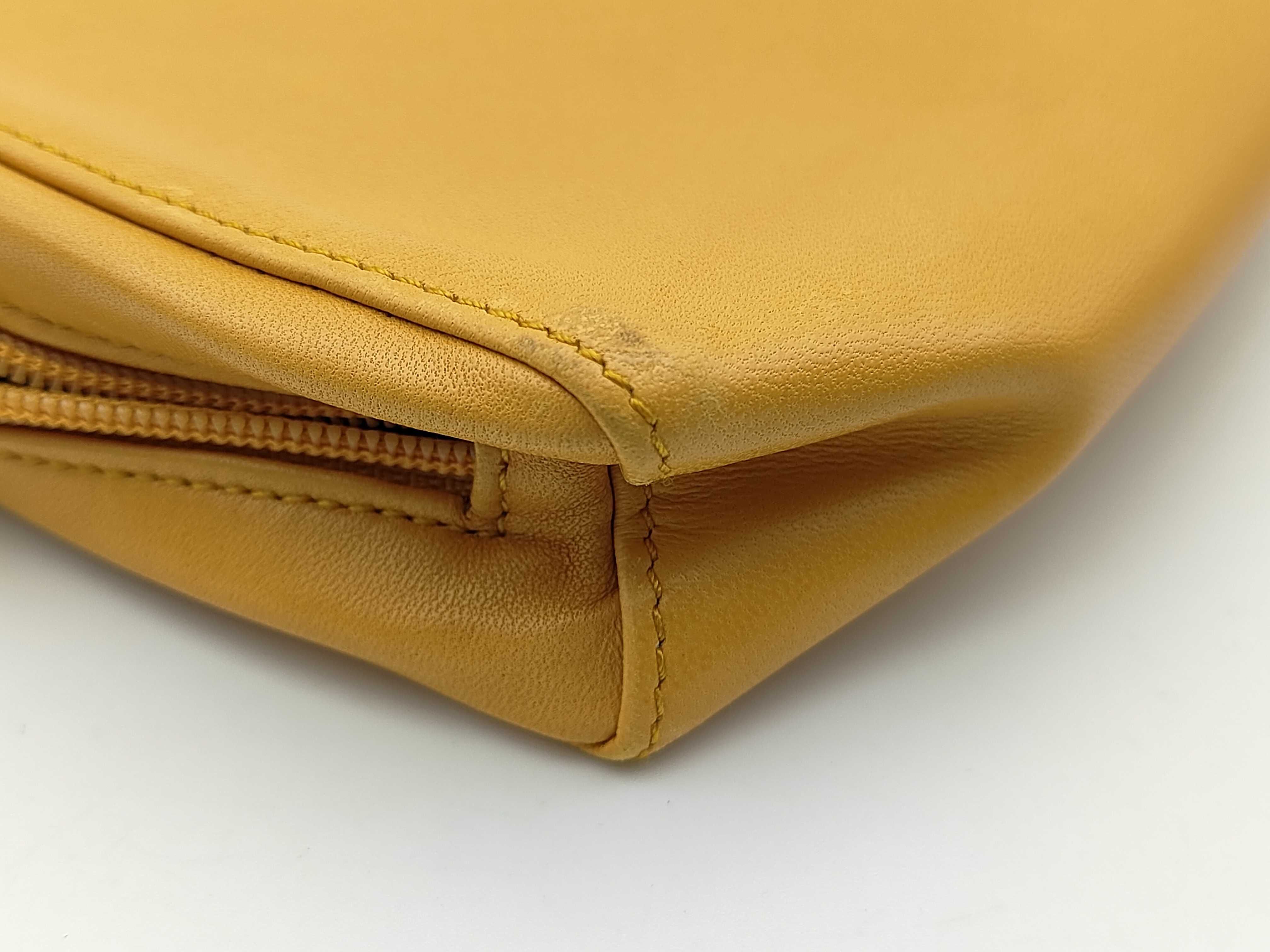 Anagram Coin Purse — view 3