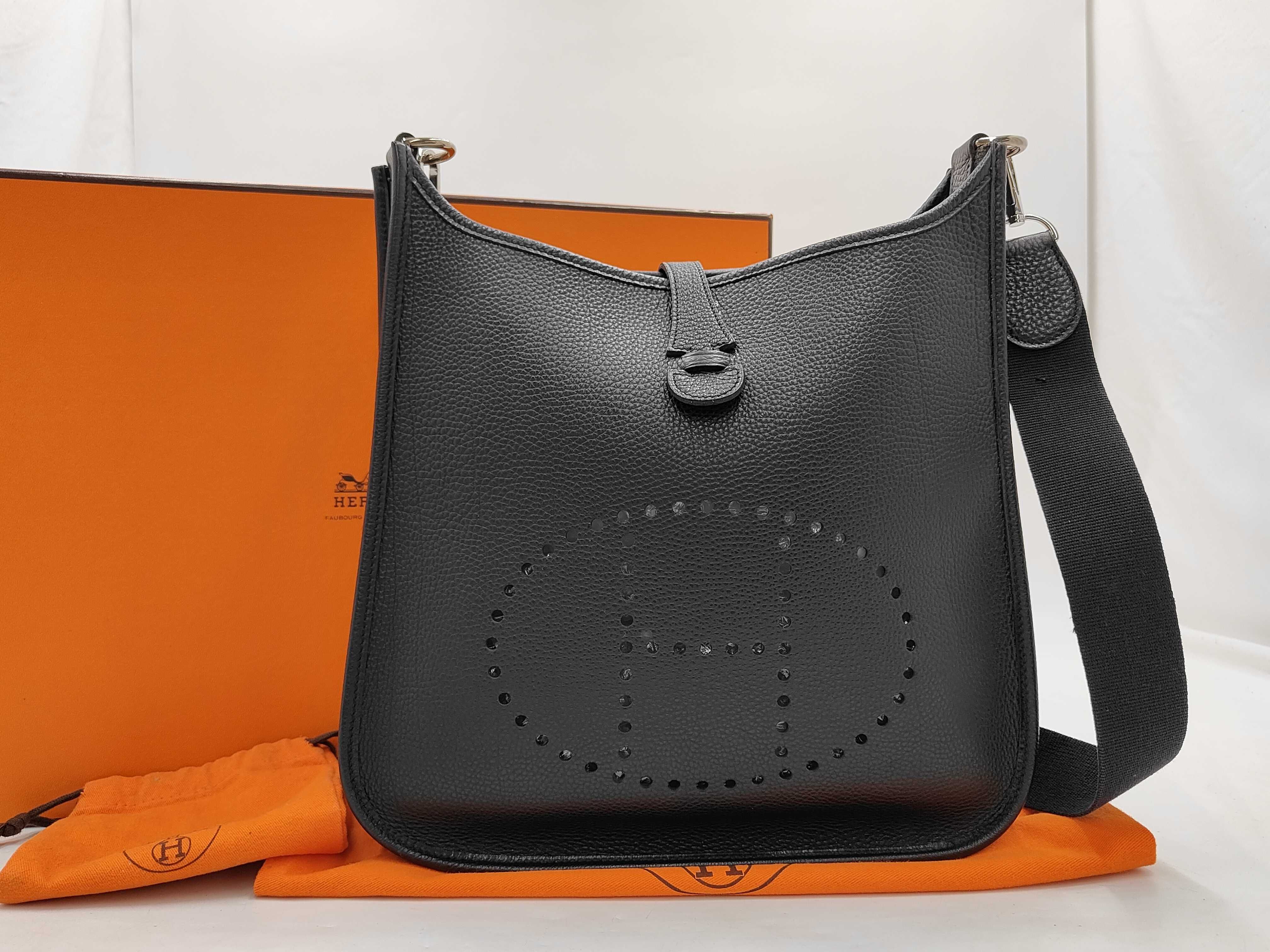 Evelyne PM Black Shoulder Bag