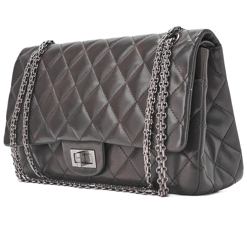 Lambskin Matelassé 2.55 Lock Maxi Double Flap 2.55 Chain Shoe — view 4