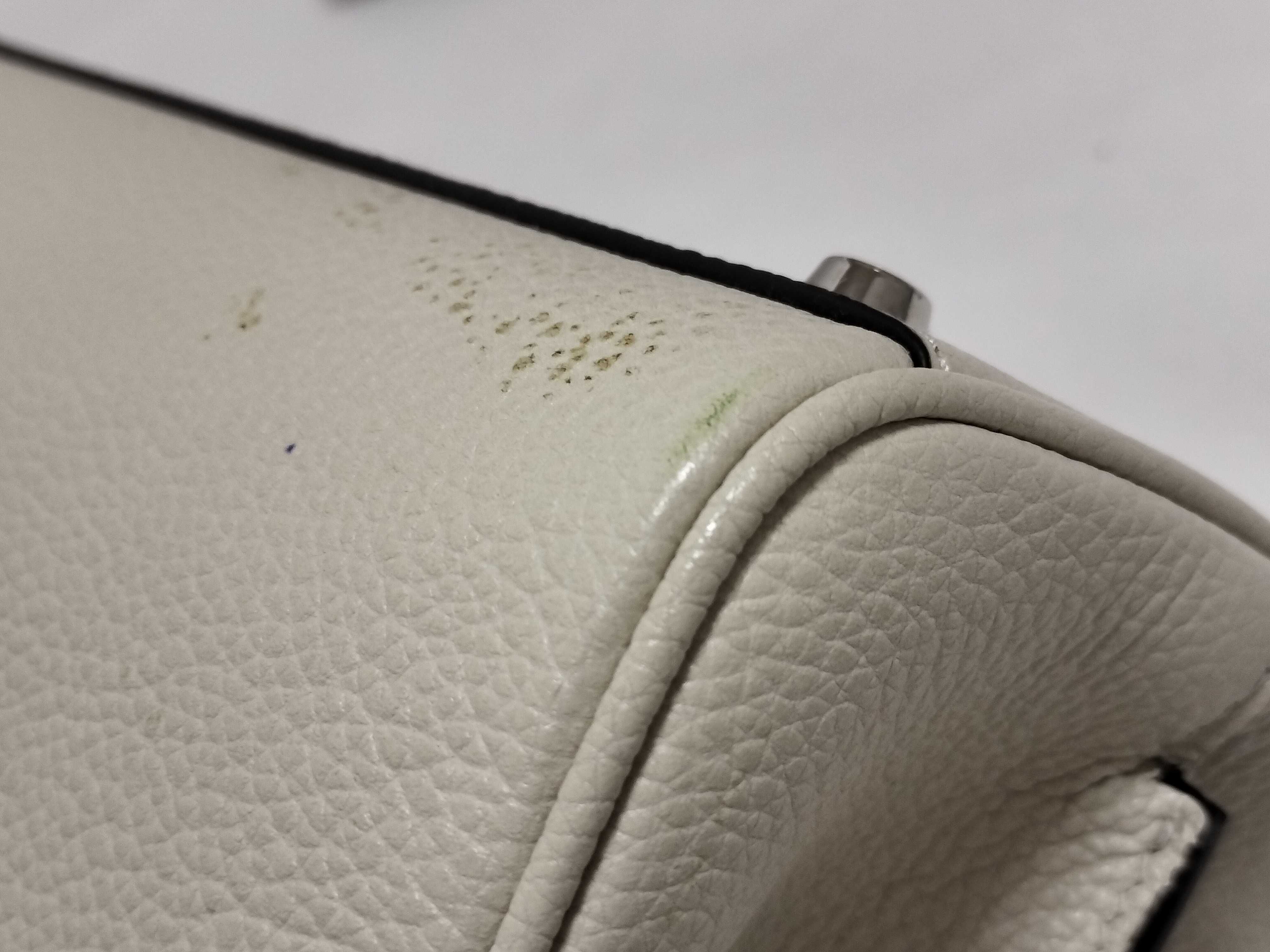 Zumi Leather 2-Way Handbag, White, 569712 (Handbag) — view 6