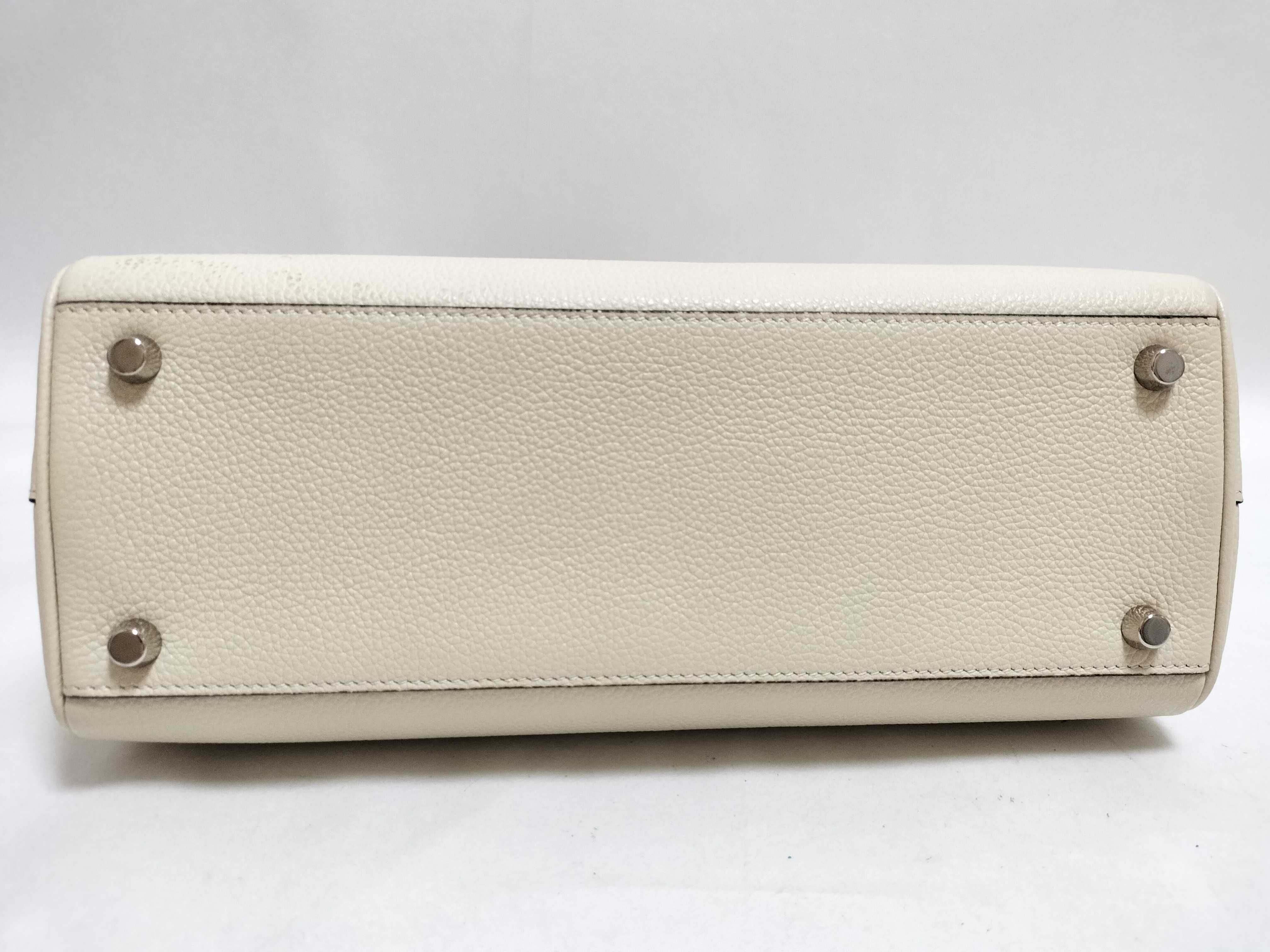 Zumi Leather 2-Way Handbag, White, 569712 (Handbag) — view 7