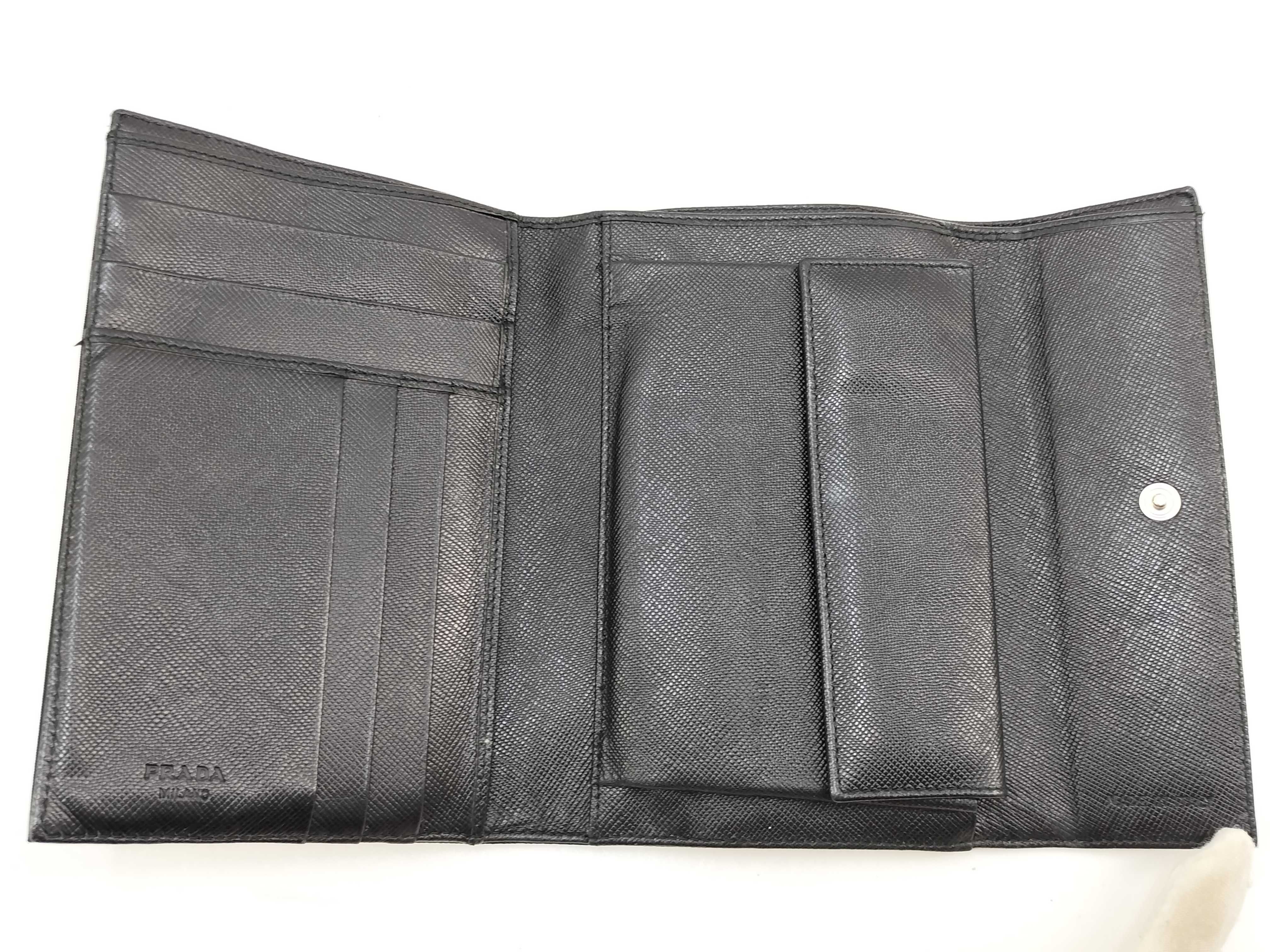M668 Black Wallet — view 9
