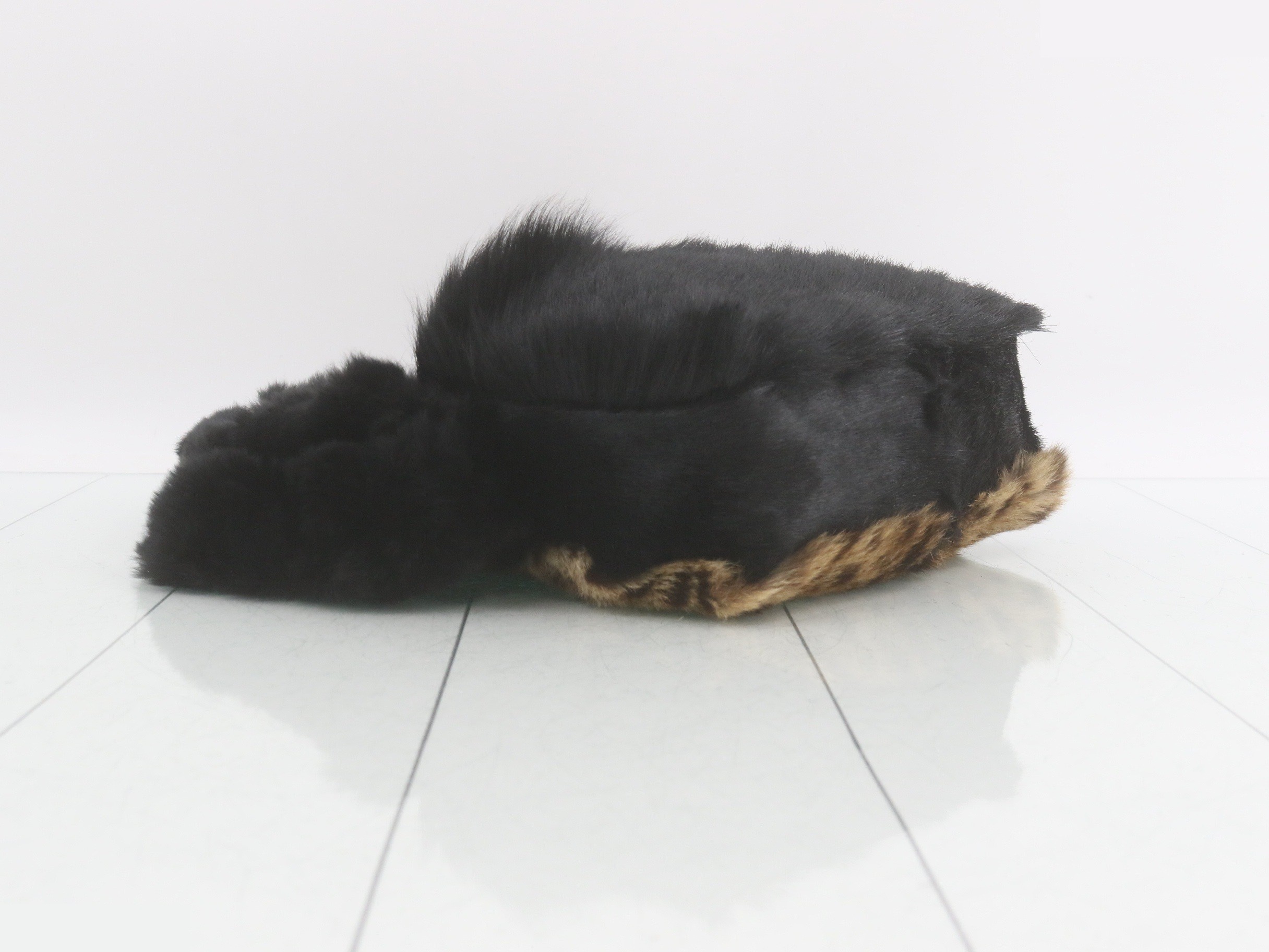 Mamma Baguette Fur One-Shoulder Bag — view 5