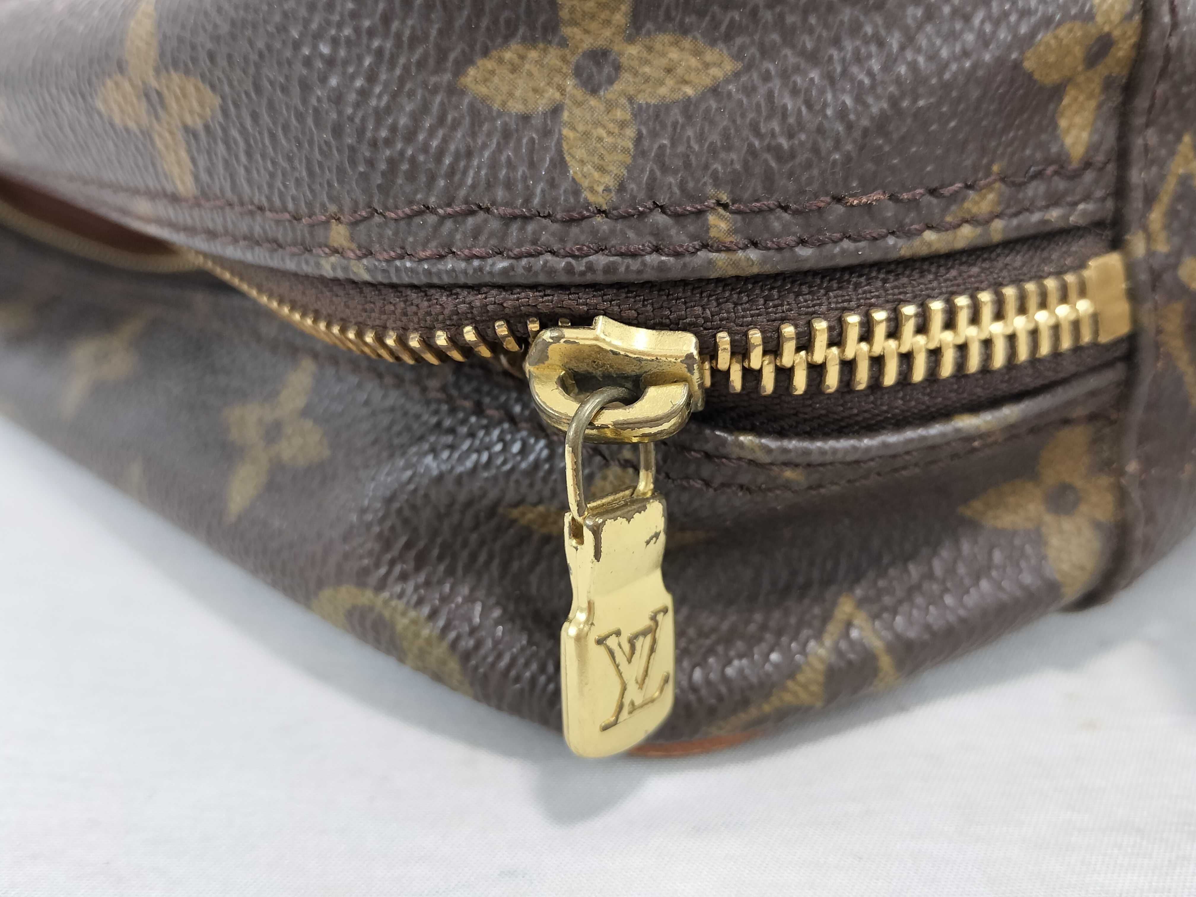 Monogram LV Trocadero Shoulder Bag — view 14