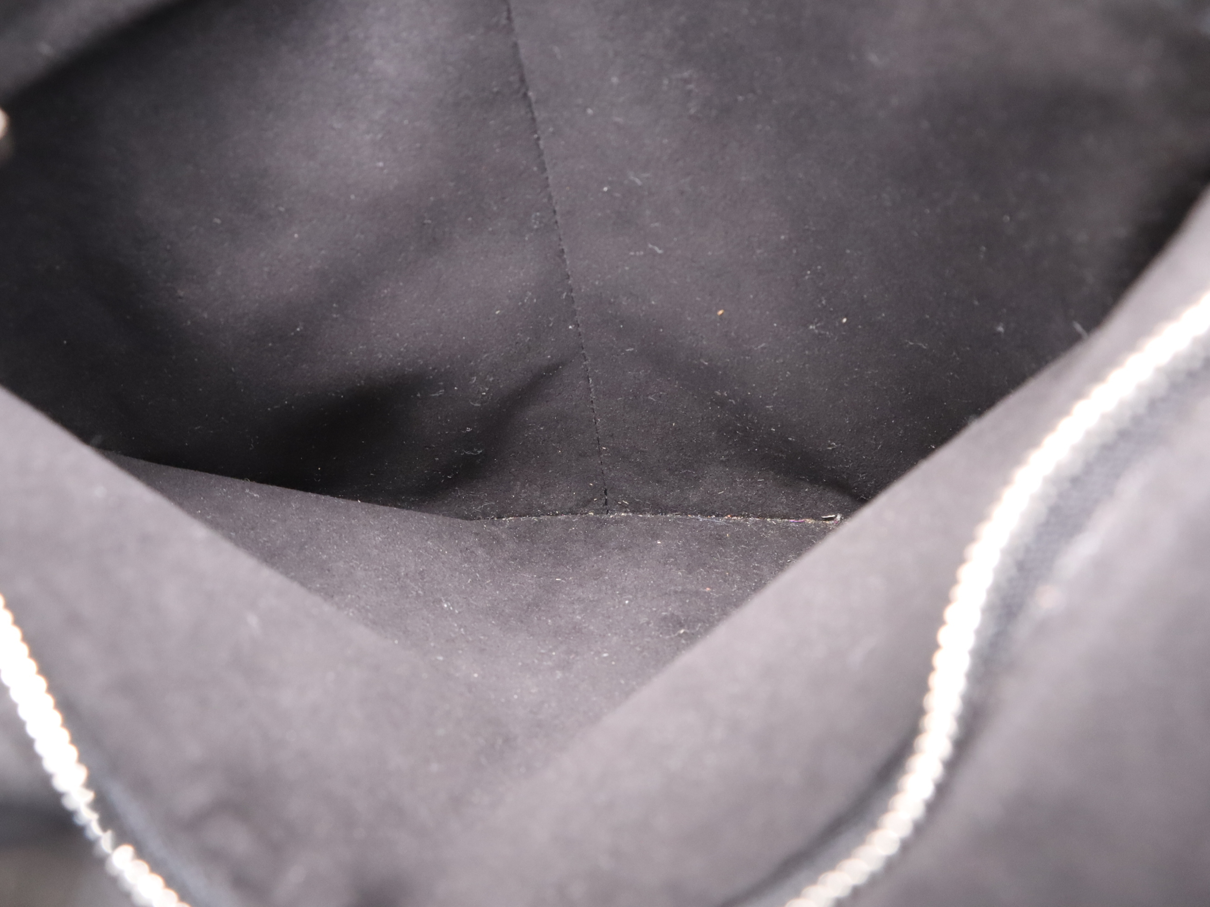 M55028 Leather Lockme Go Noir Tote Bag with Clochette and Dust Bag — view 11