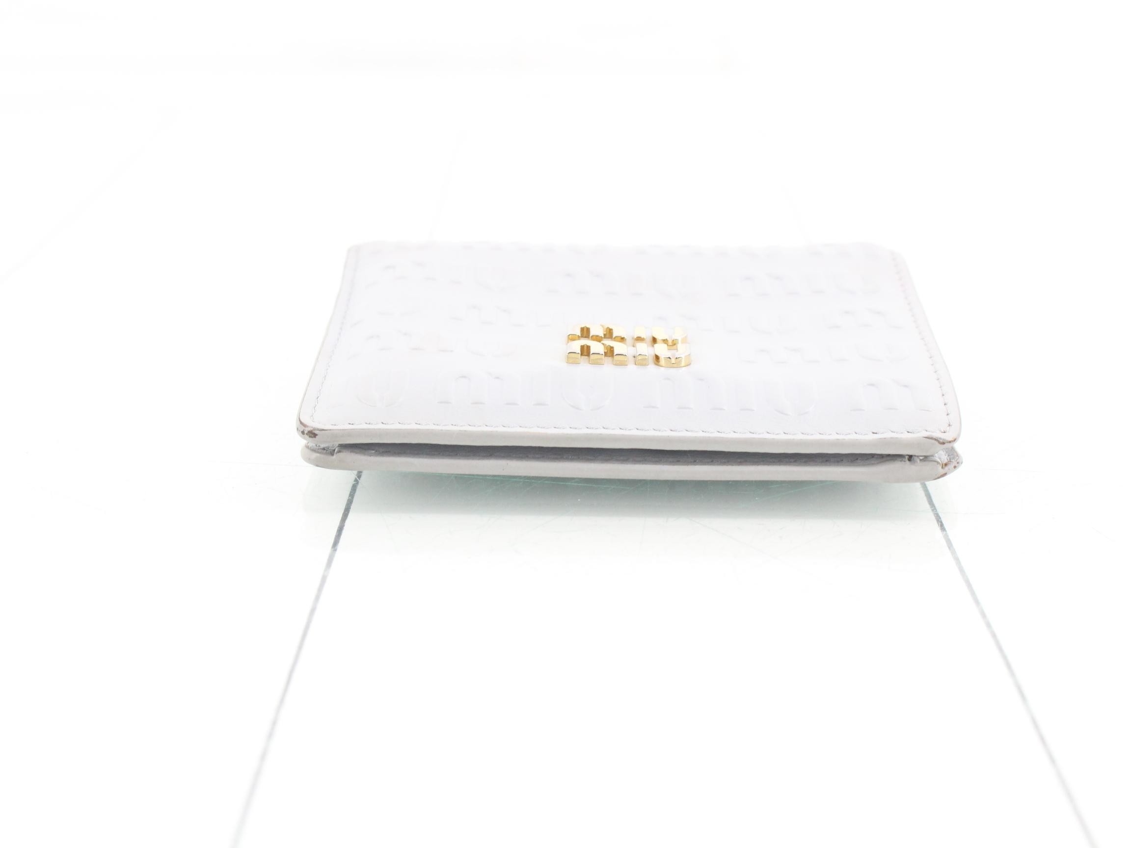 Logo embossed wallet — view 3