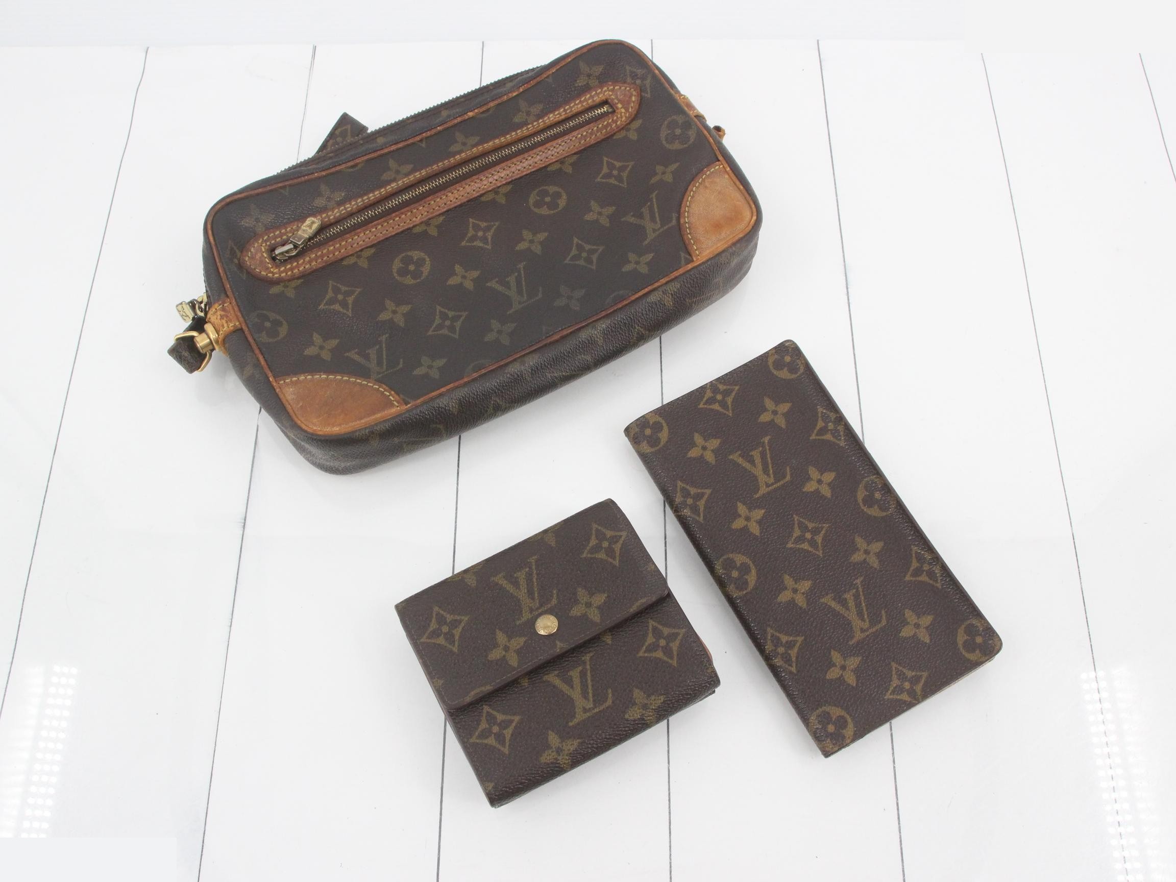 Wallets x 3, Pass case x 1, Second bag x 1 — view 2