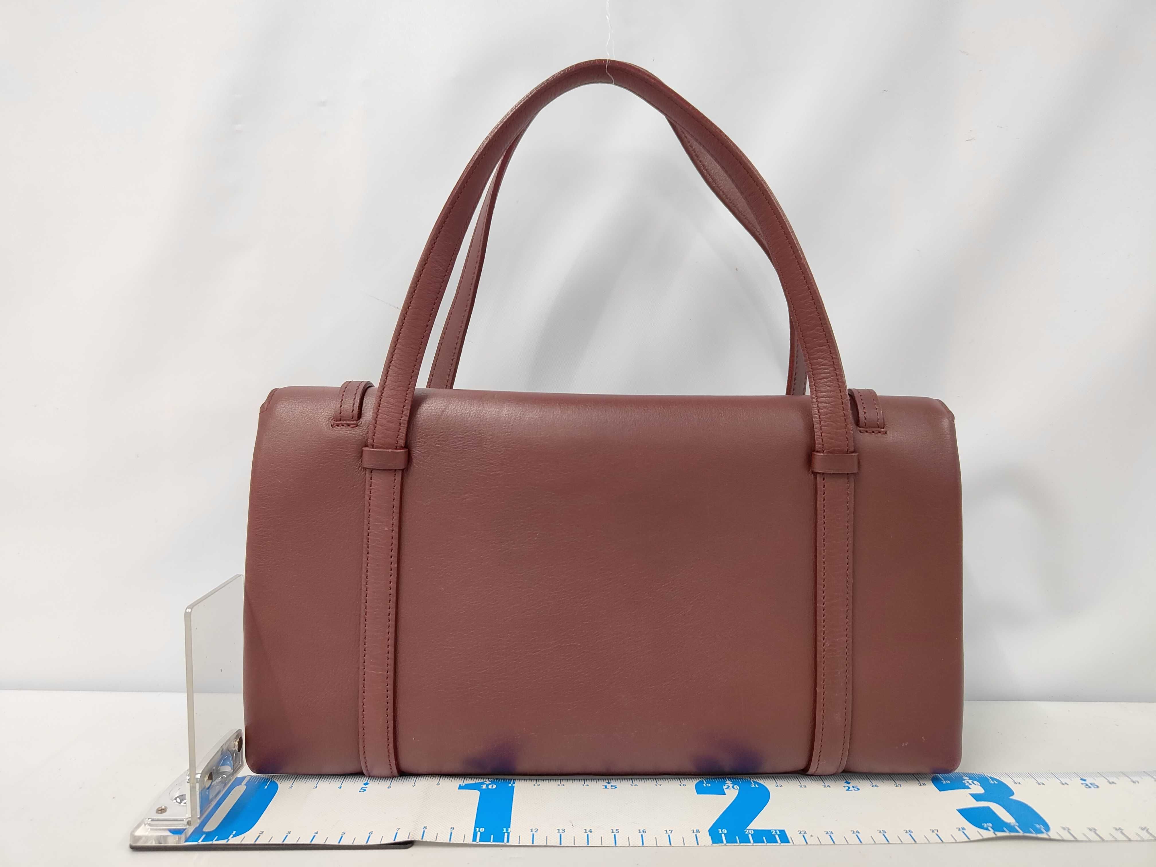 handbag — view 2