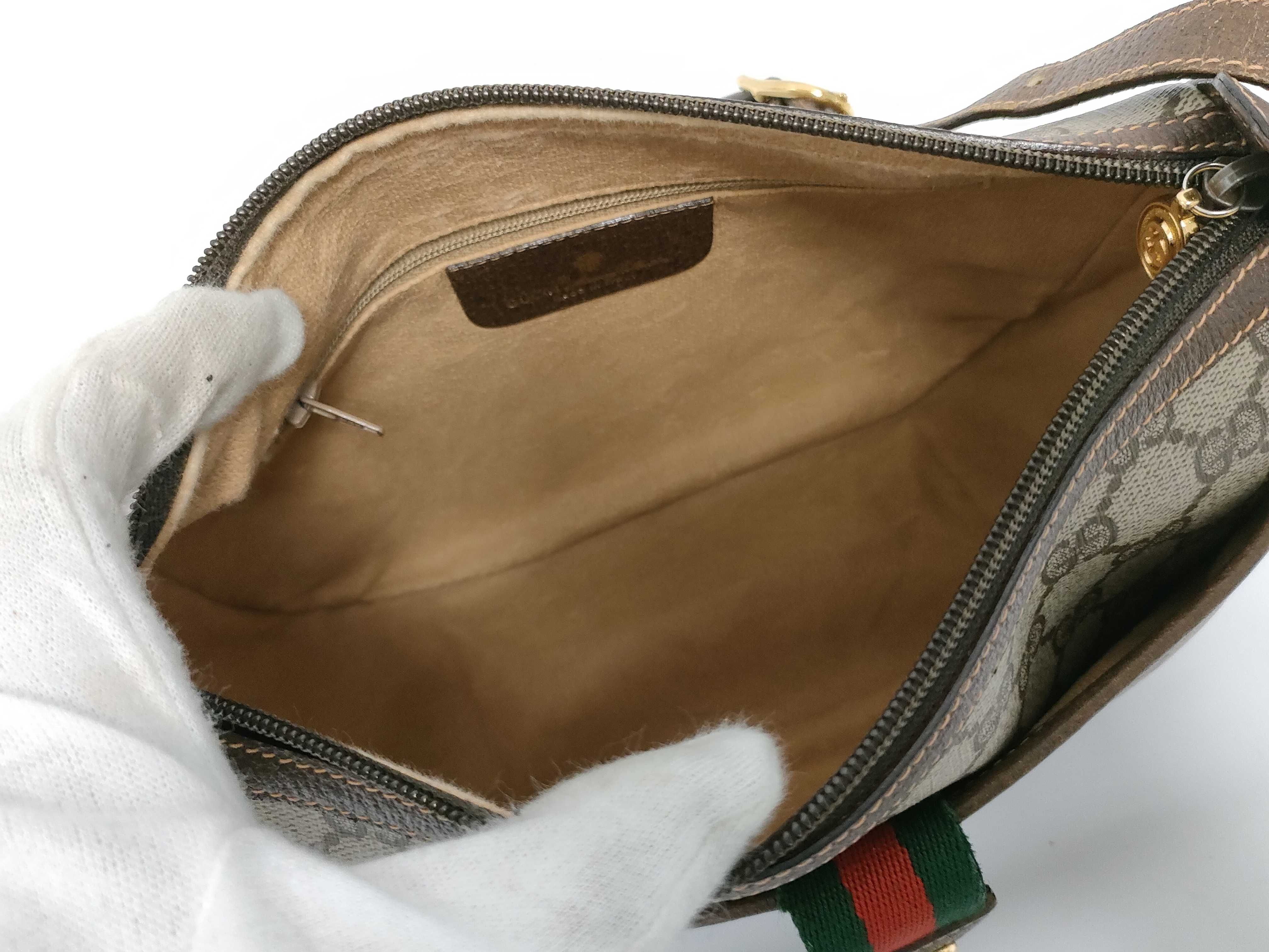 GG Supreme Gucci GG Plus Sherry Shoulder Bag — view 9