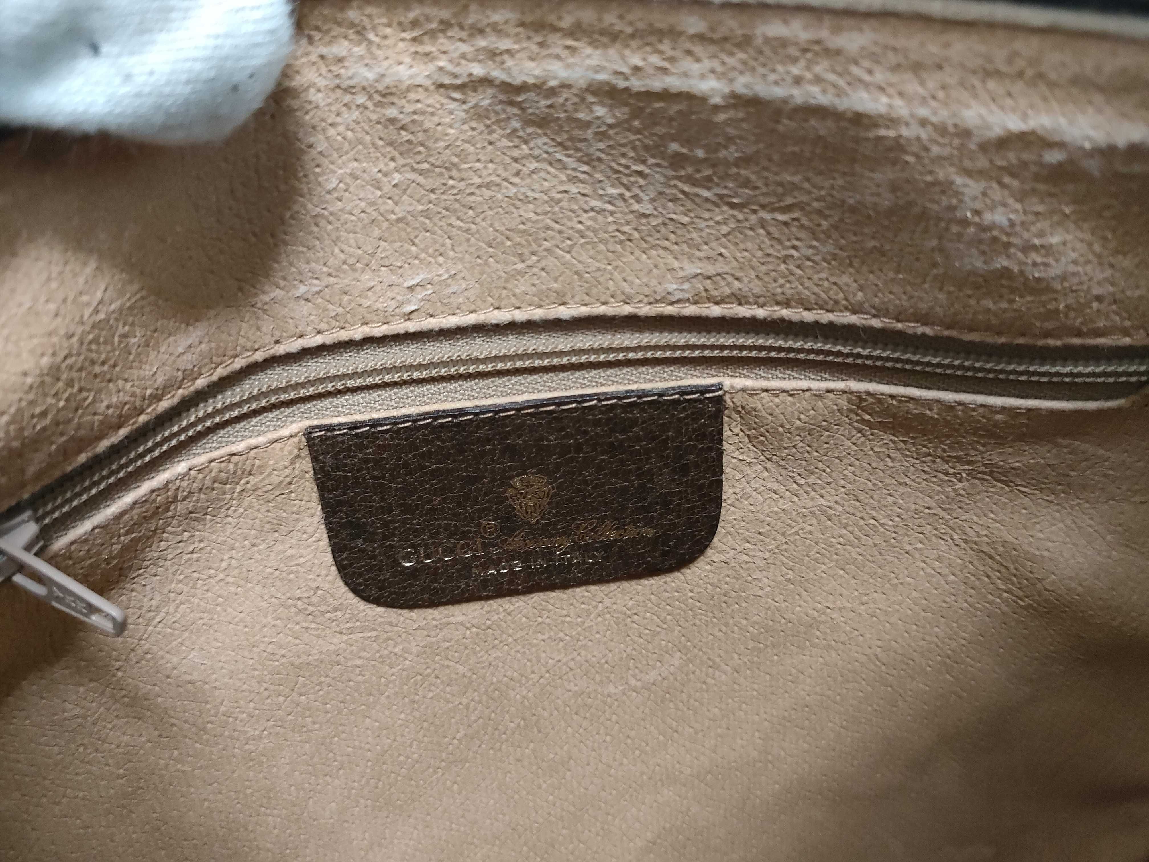GG Supreme Gucci GG Plus Sherry Shoulder Bag — view 10