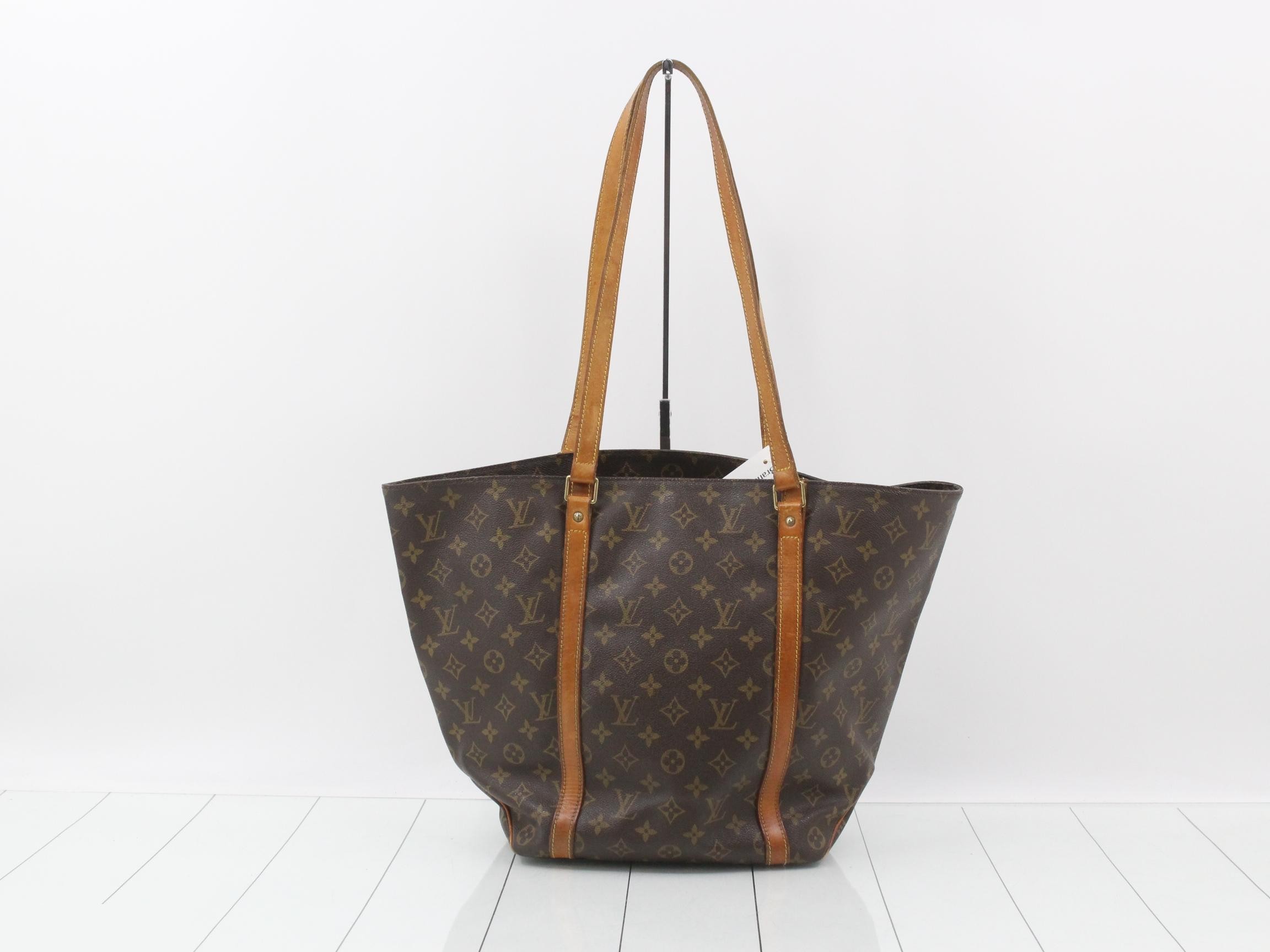 M51108 Sack Shopping — view 2