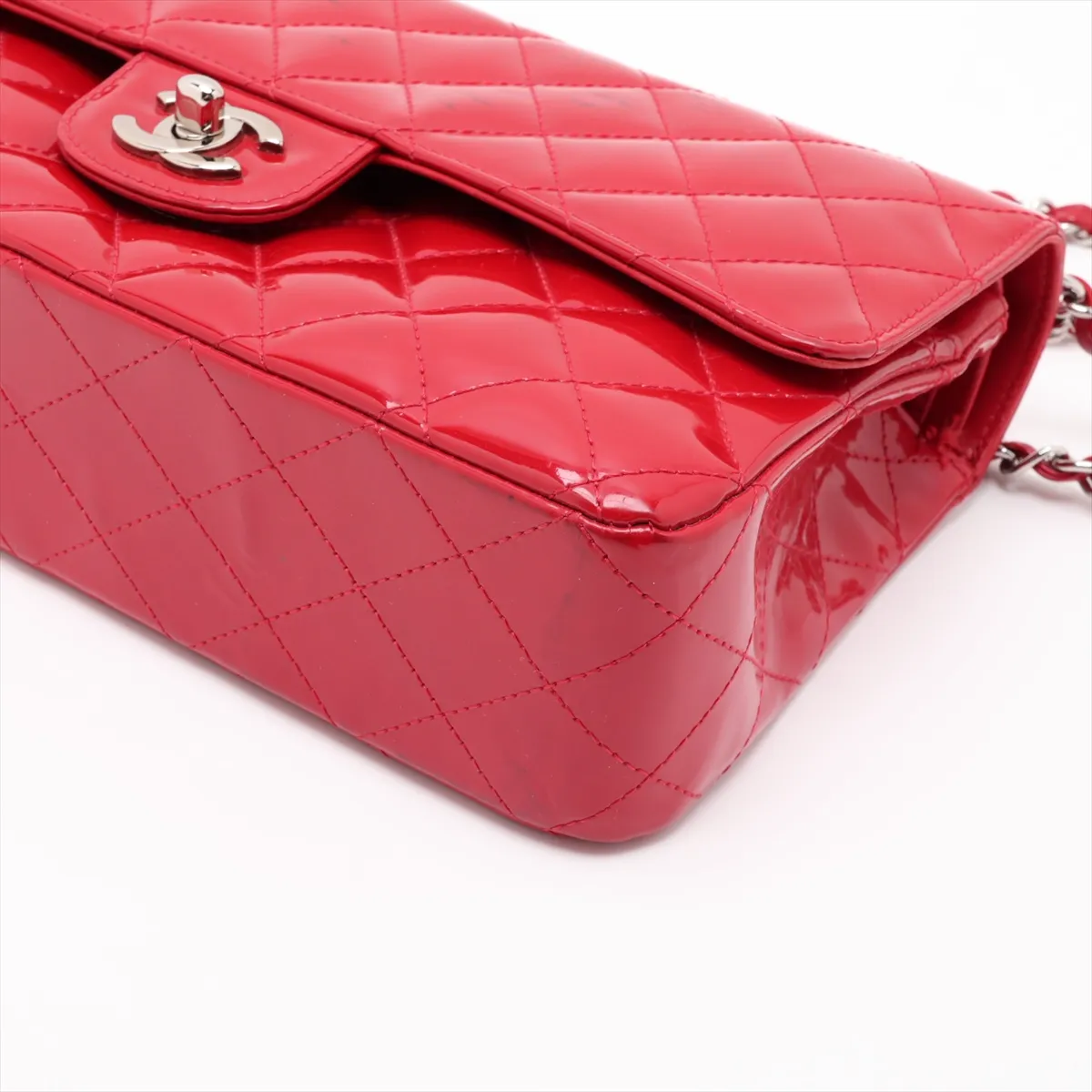 Matelassé 25 Patent Leather Double Flap Double Chain Bag, Red, Silver Hardware, 13255483, Serial Number 13-series, A01112 — view 3