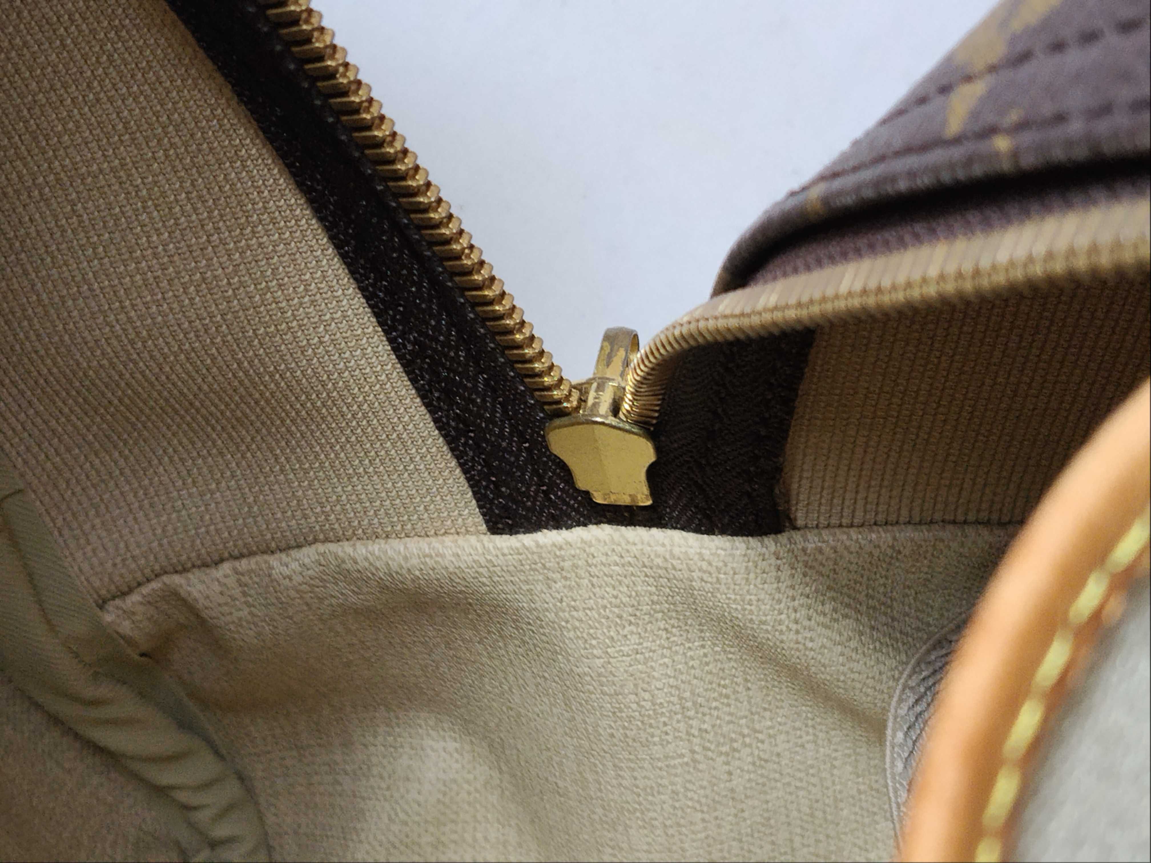 Monogram M47270 Deauville Handbag — view 10
