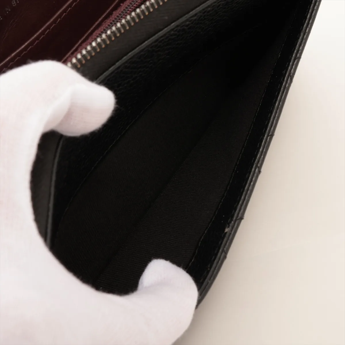 Matelassé Caviar Skin Round Zip Wallet, Black, Silver Hardware, U6K8G87L — view 8