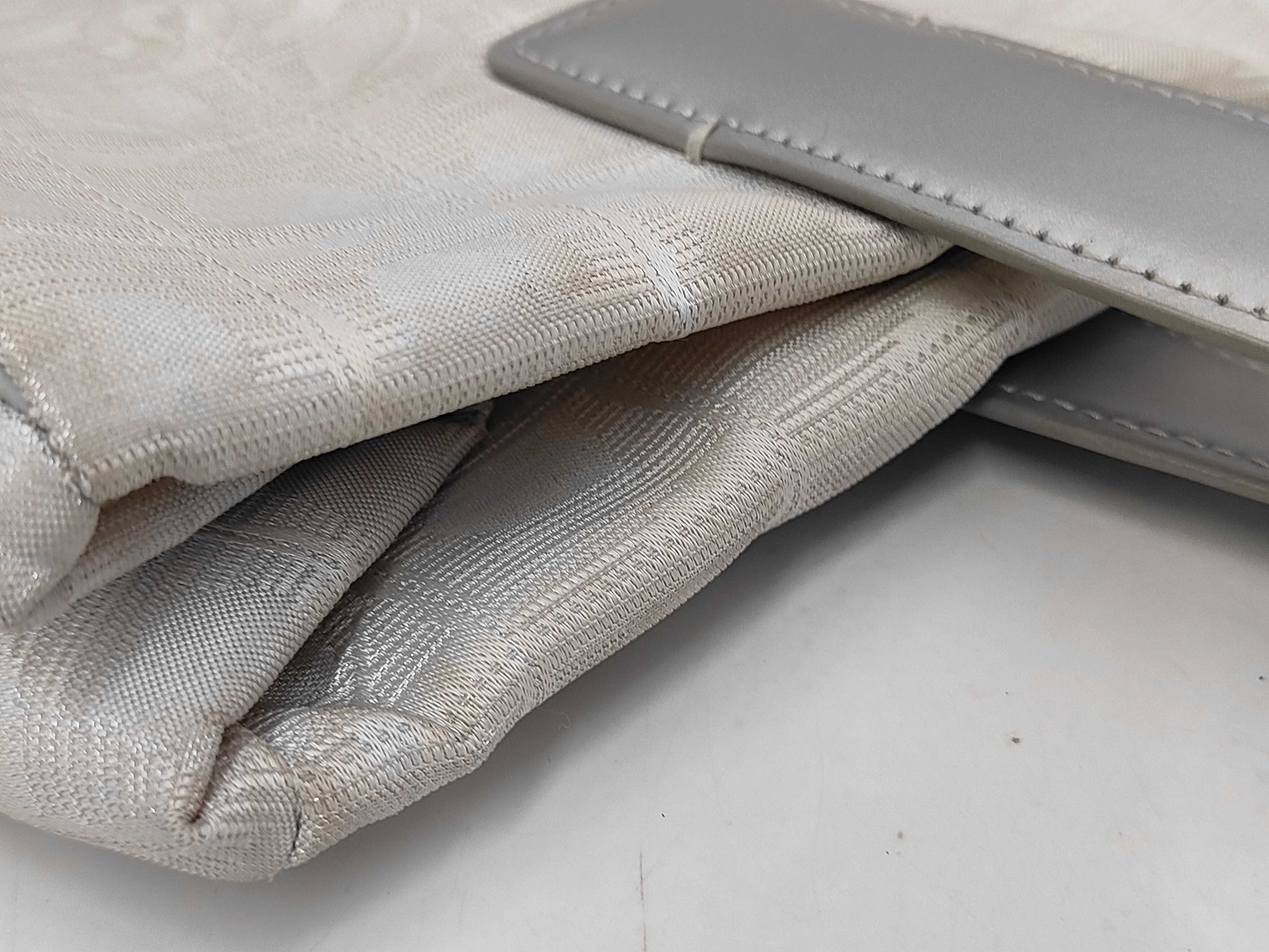 New Travel Line Tote Bag — view 13