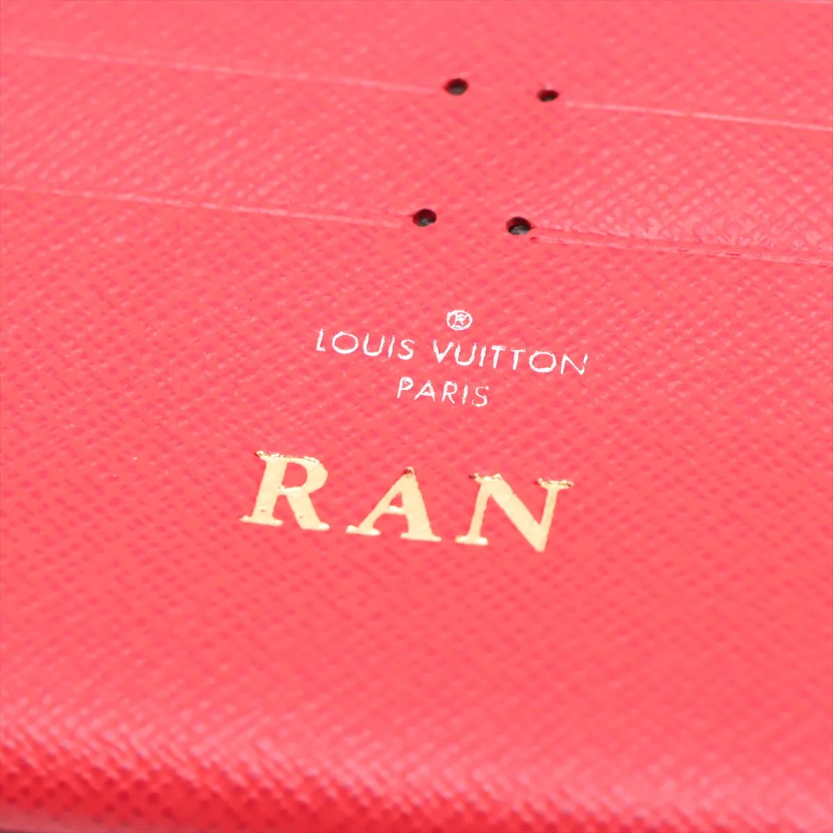 Epi Pochette Félicie M41559 TJ3168 Red with initials — view 11