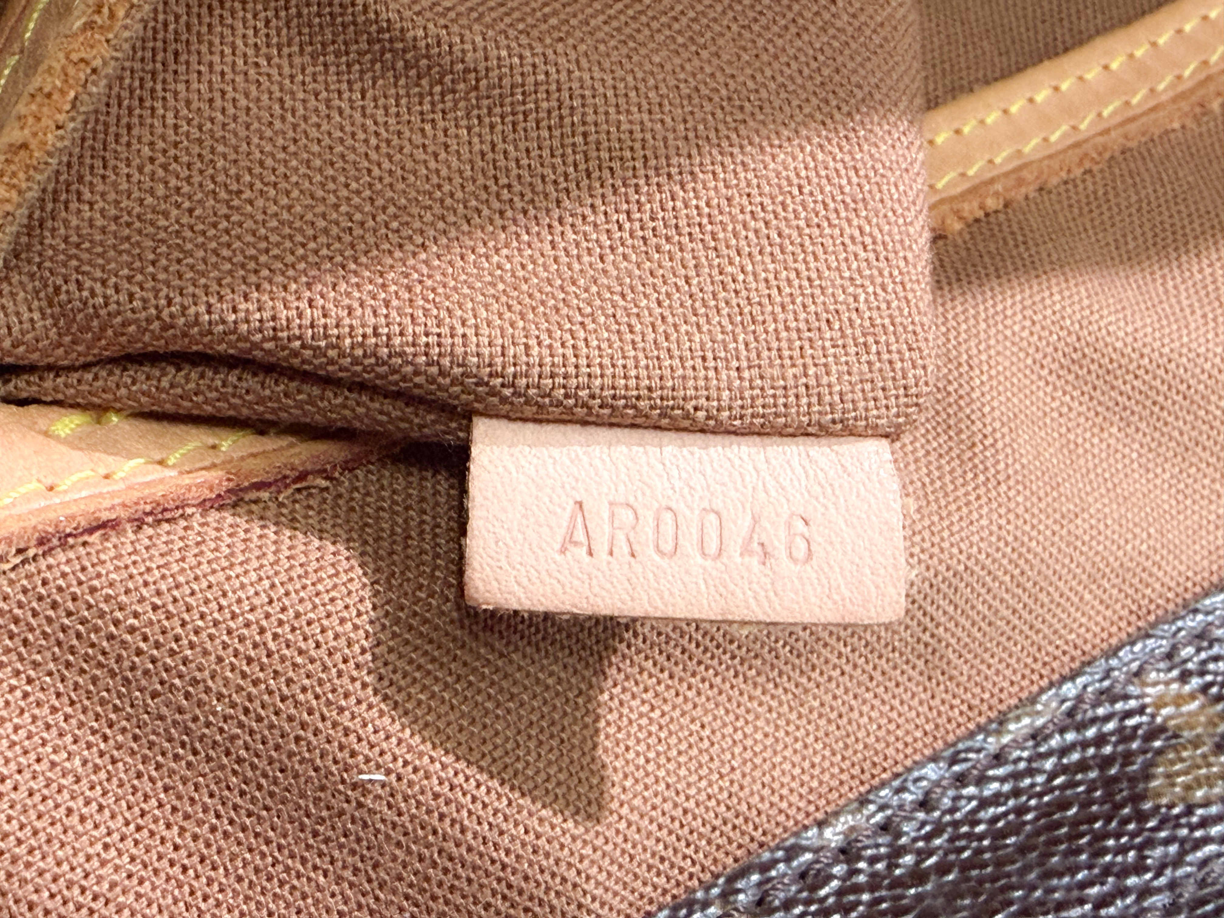 Monogram M51151 Cabas Mezzo AR0046 Tote Bag — view 12