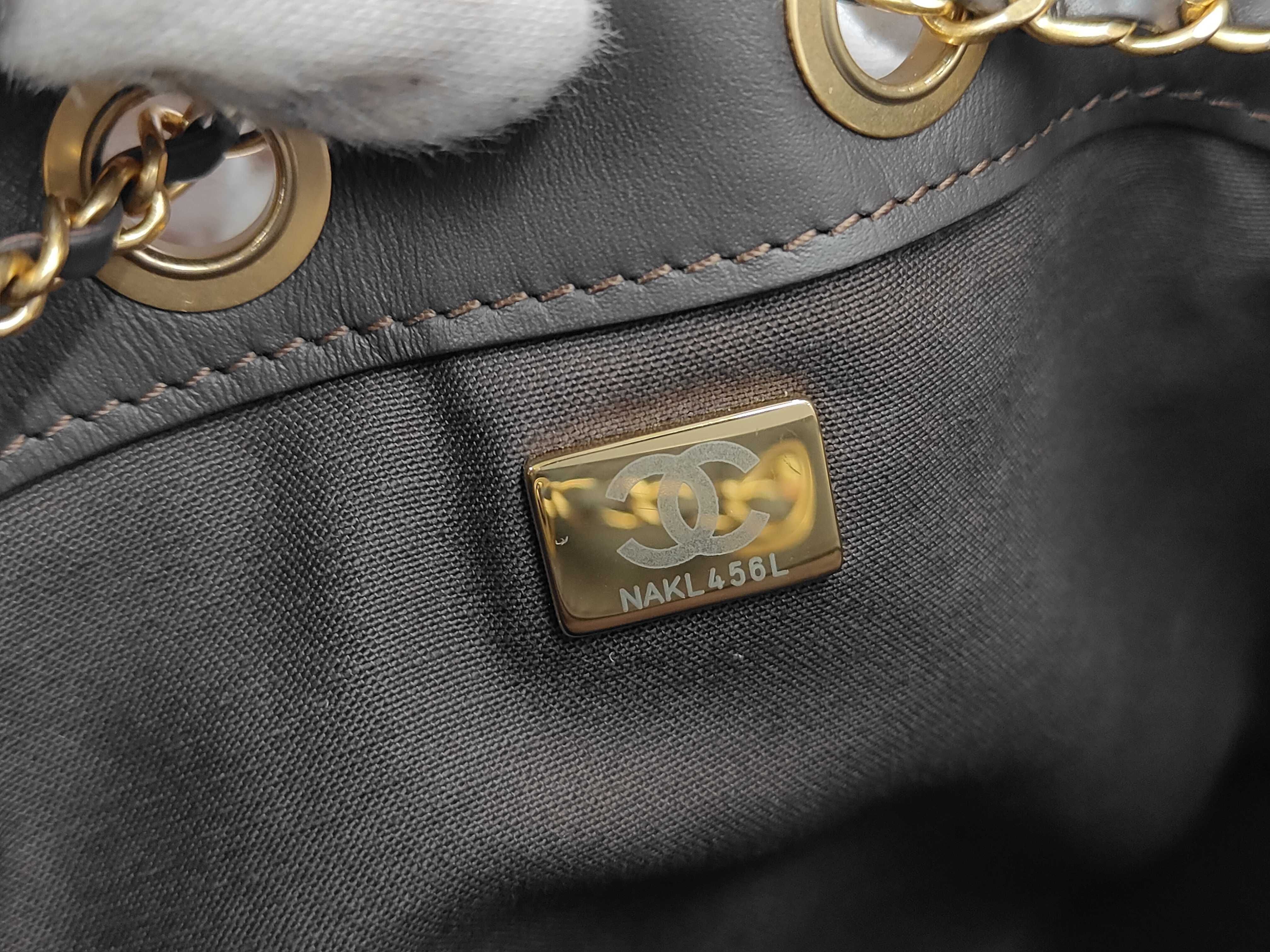25 Bag Shoulder Bag — view 10