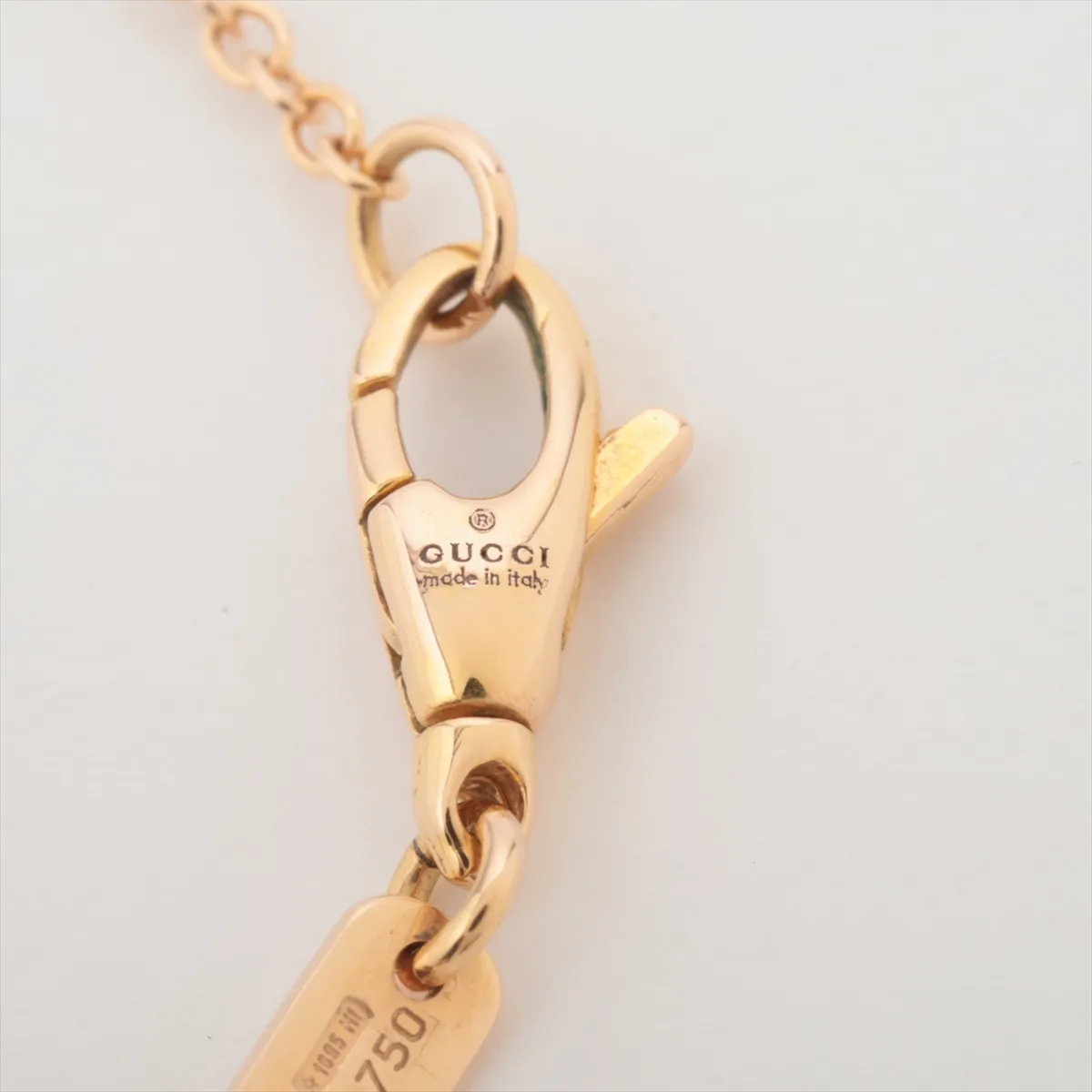 Icon Bloom Enamel Necklace, 750 (PG), 7.5g, enamel chipping. — view 4