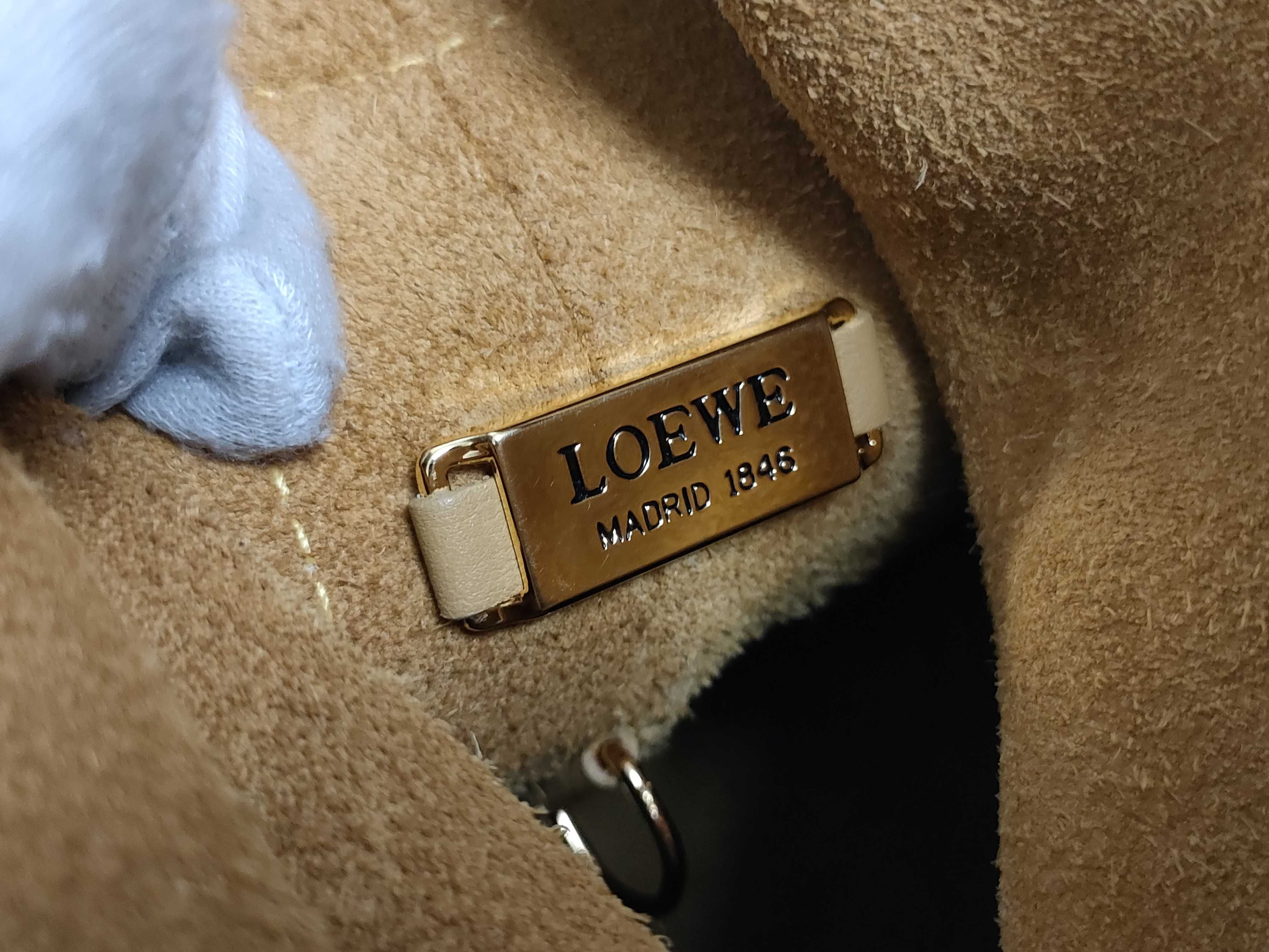 Anton Bag - Shoulder Bag — view 12