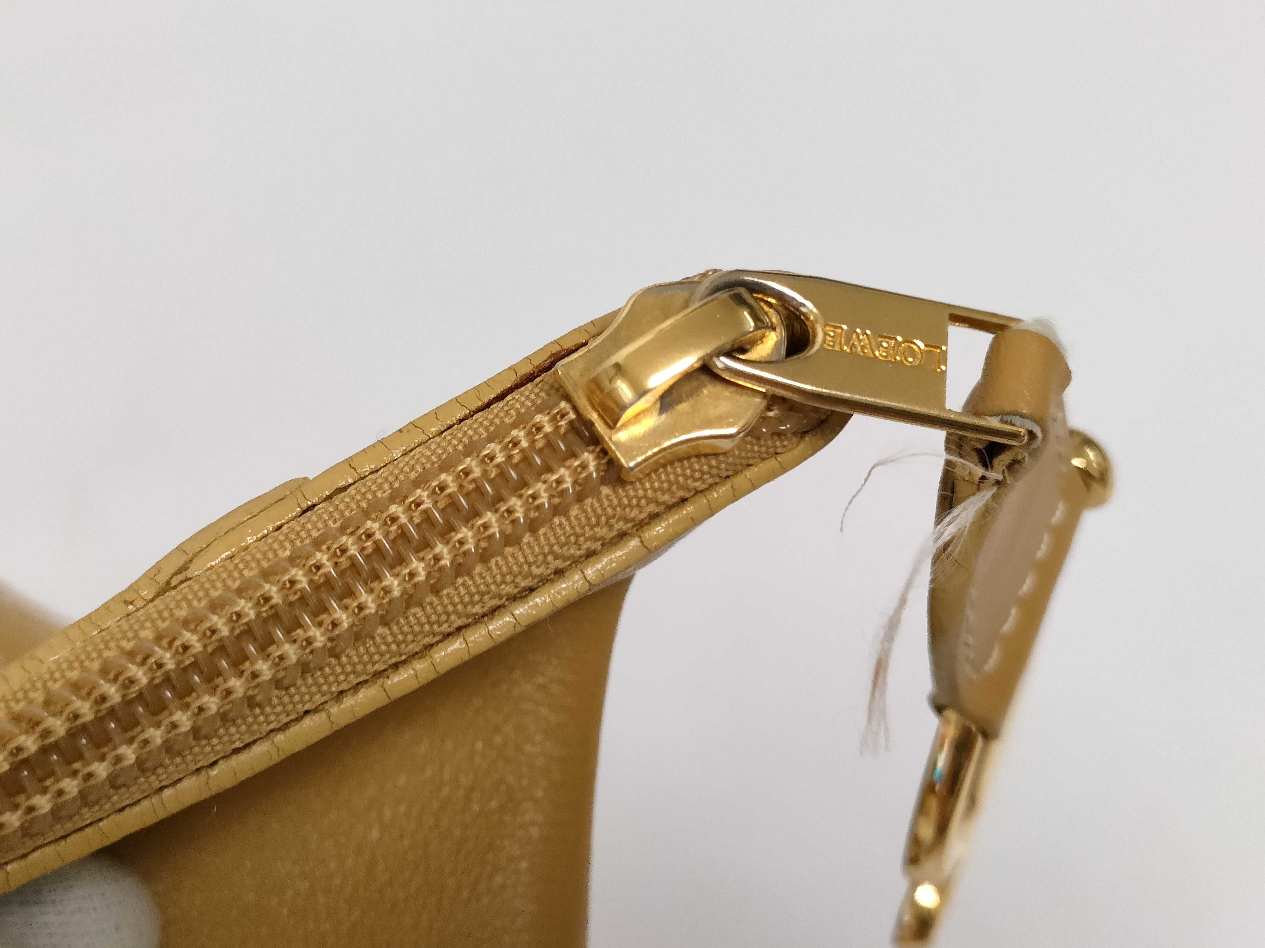 Anton Bag - Shoulder Bag — view 9
