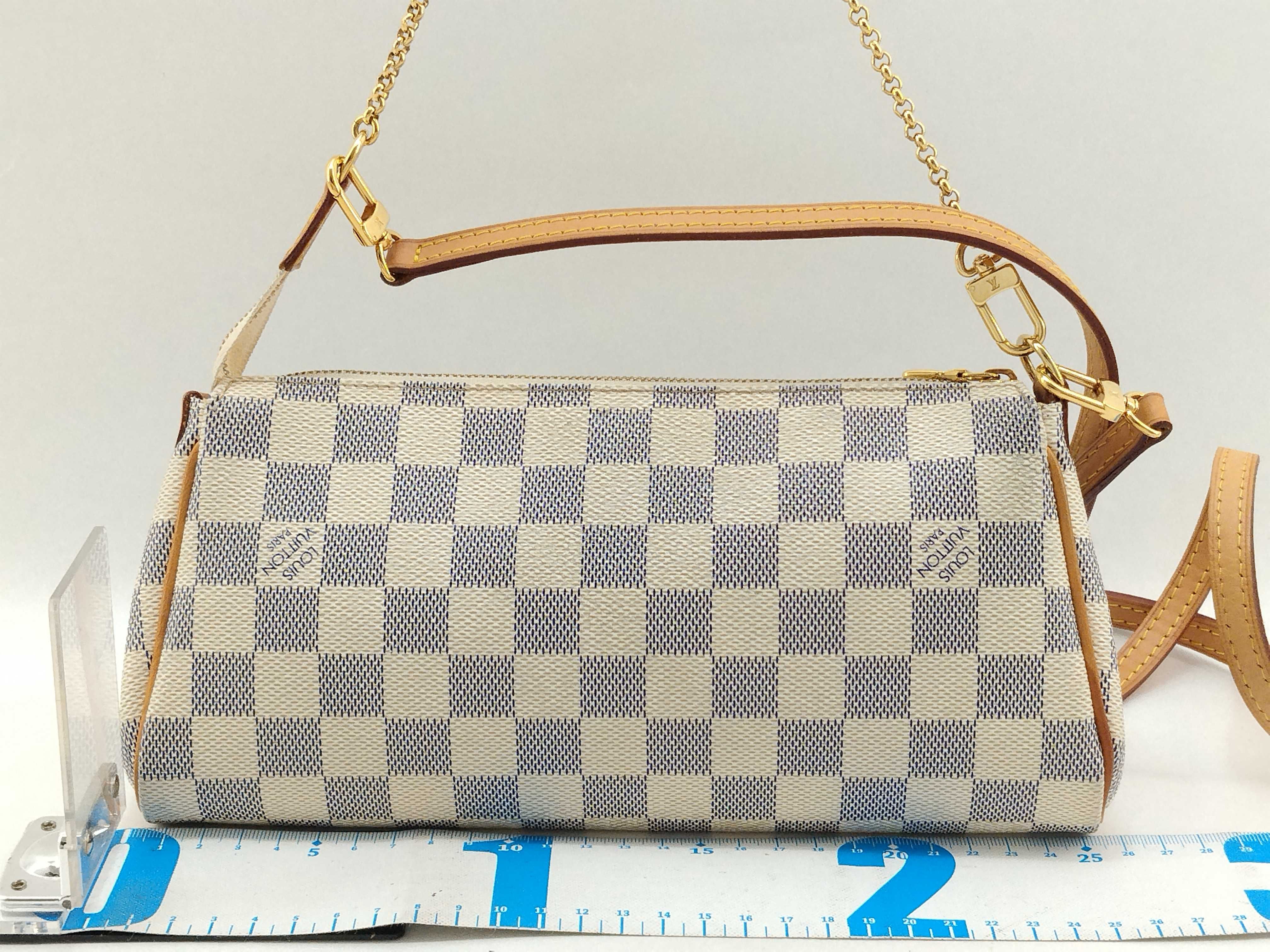 Damier Azur Louis Vuitton Damier Azur Shoulder Bag Eva N55214 Pouch — view 2