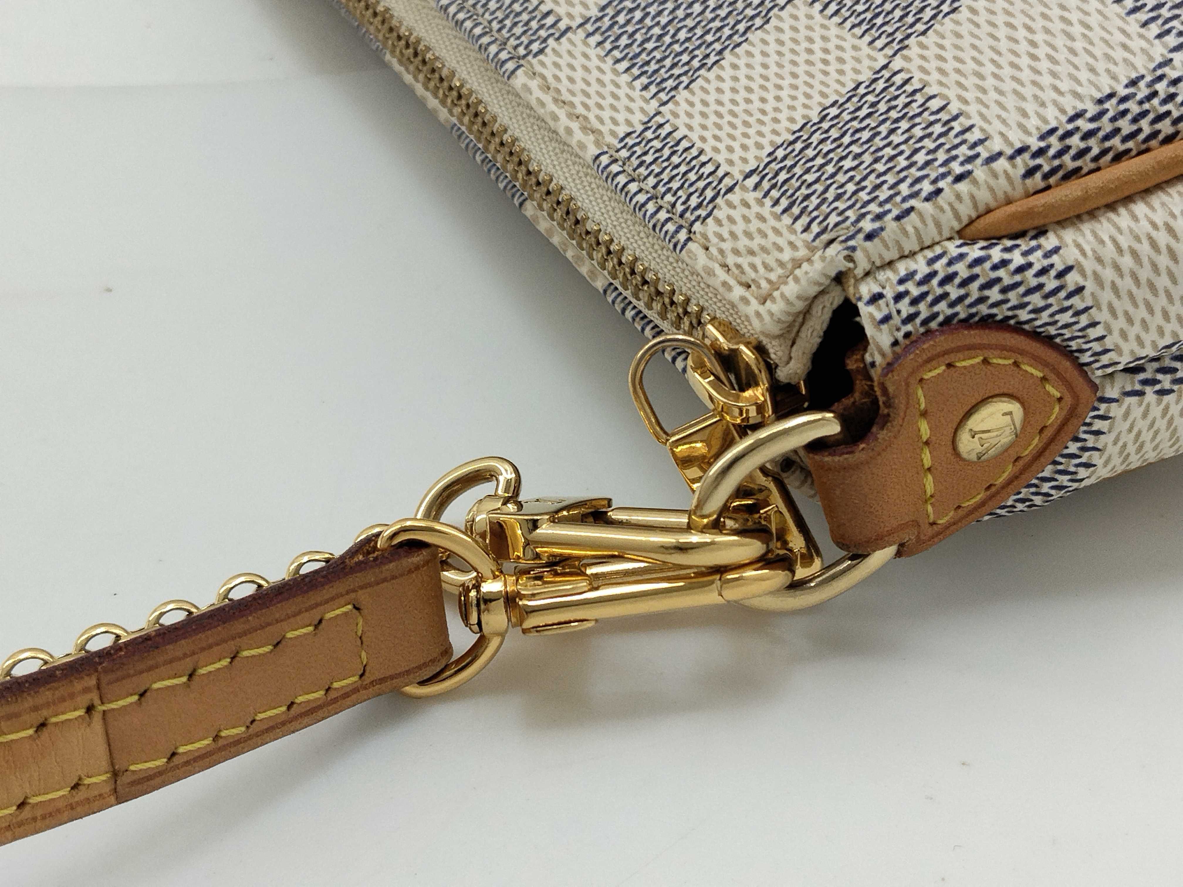 Damier Azur Louis Vuitton Damier Azur Shoulder Bag Eva N55214 Pouch — view 5