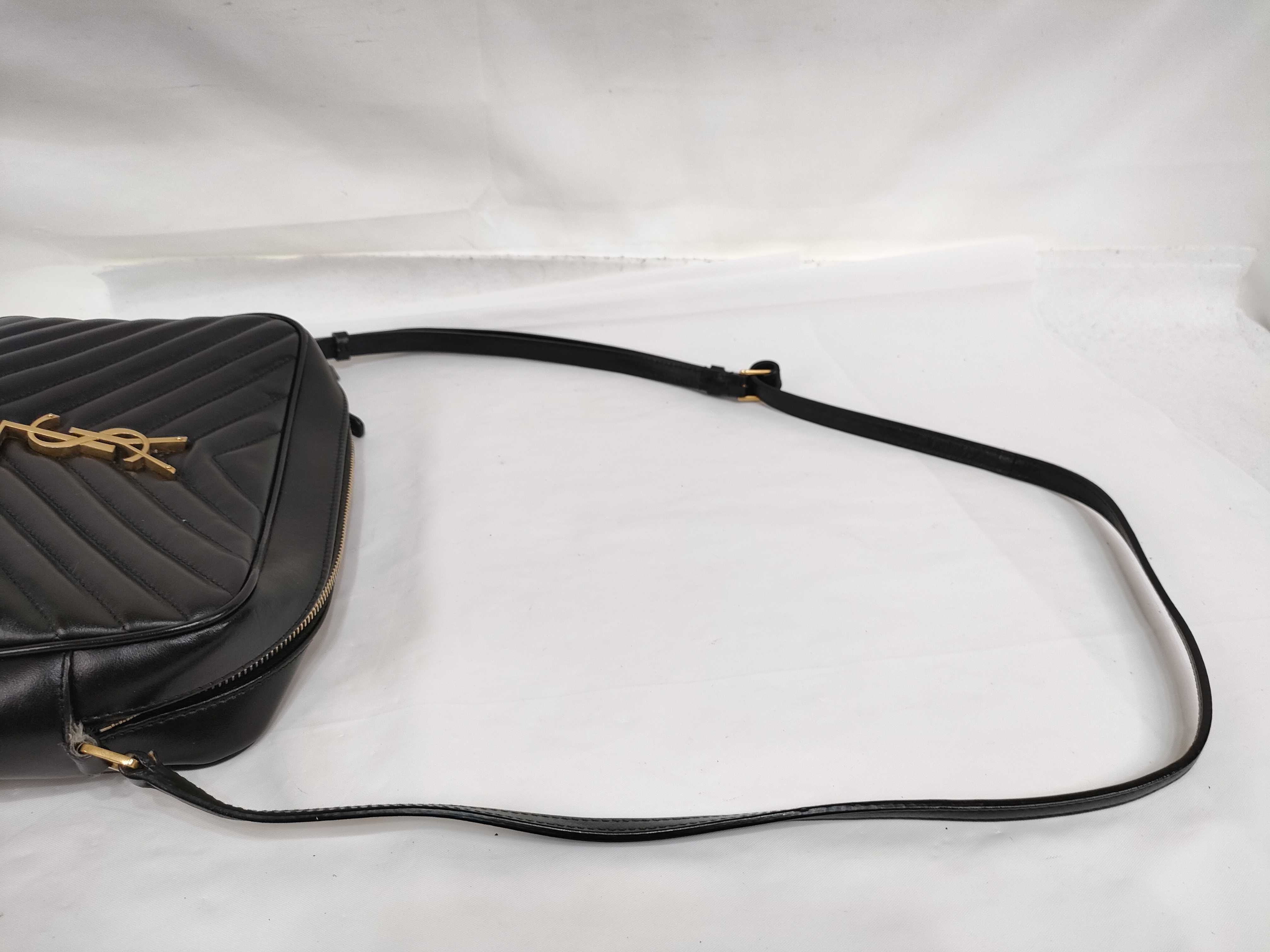 shoulder bag, black, with dust bag. — view 3